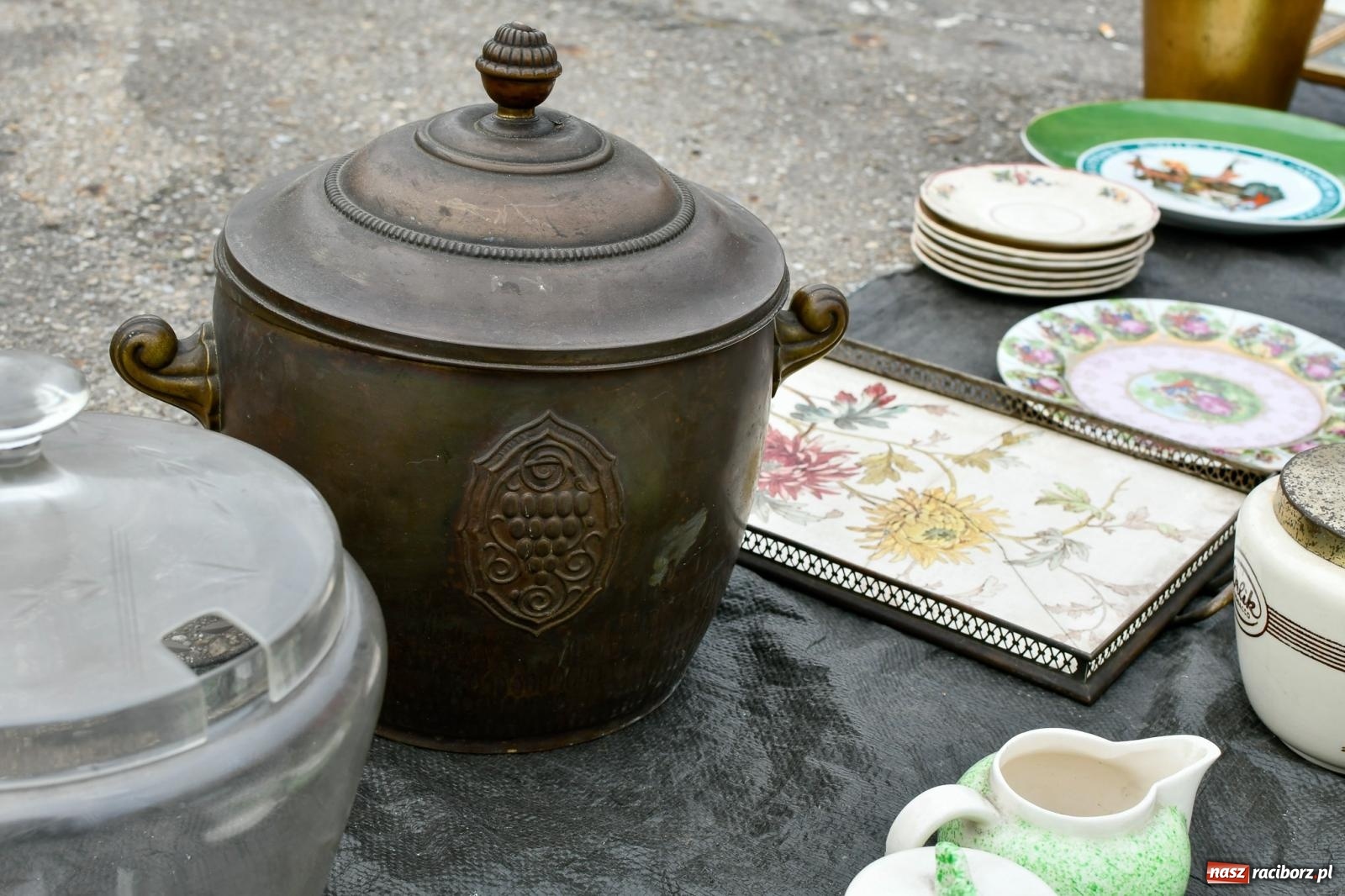 Zdjęcie w galerii na portalu naszraciborz.pl: Tłumy na jarmarku w Chałupkach [FOTO i WIDEO] wiadomości z regionu