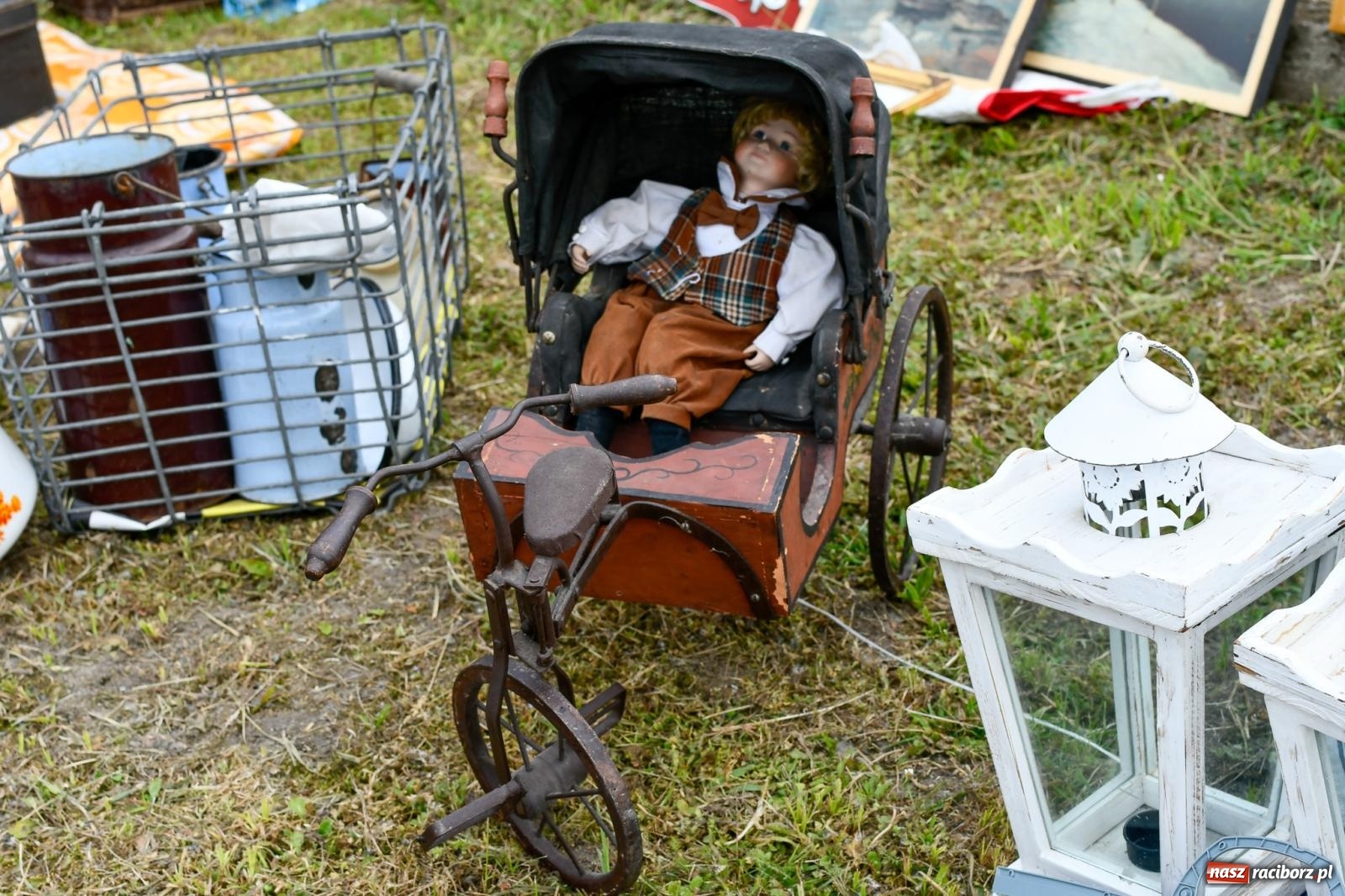 Zdjęcie w galerii na portalu naszraciborz.pl: Tłumy na jarmarku w Chałupkach [FOTO i WIDEO] wiadomości z regionu