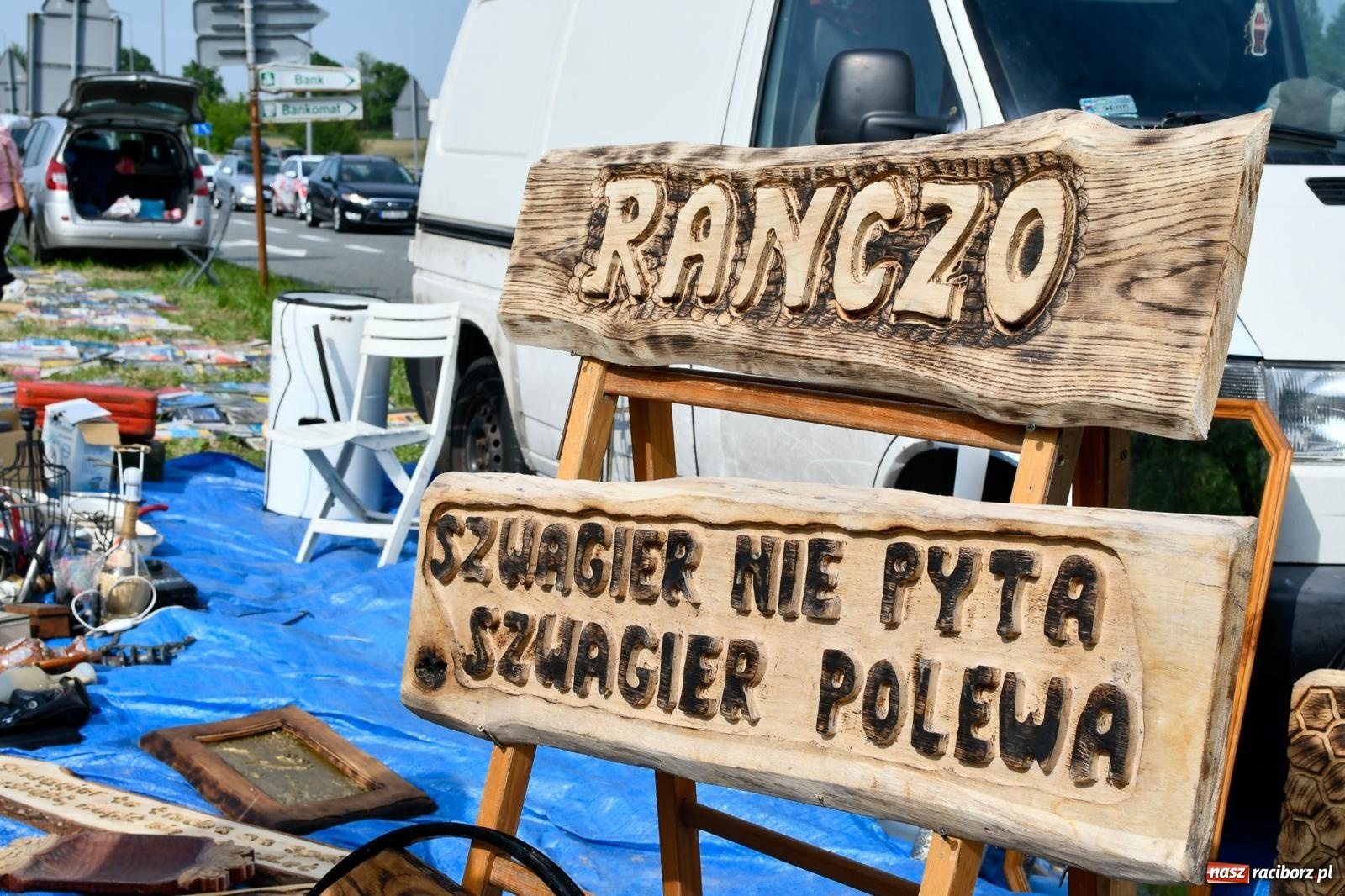 Zdjęcie w galerii na portalu naszraciborz.pl: Tłumy na jarmarku w Chałupkach [FOTO i WIDEO] wiadomości z regionu