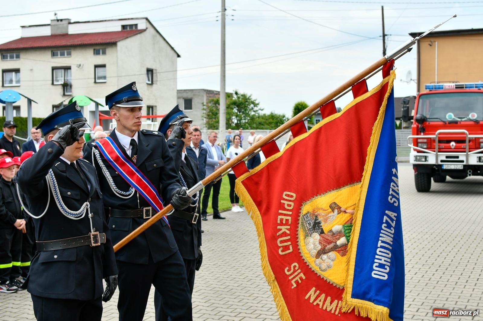 Zdjęcie w galerii na portalu naszraciborz.pl: OSP Roszków świętuje 90-lecie [FOTO i WIDEO] wiadomości z regionu