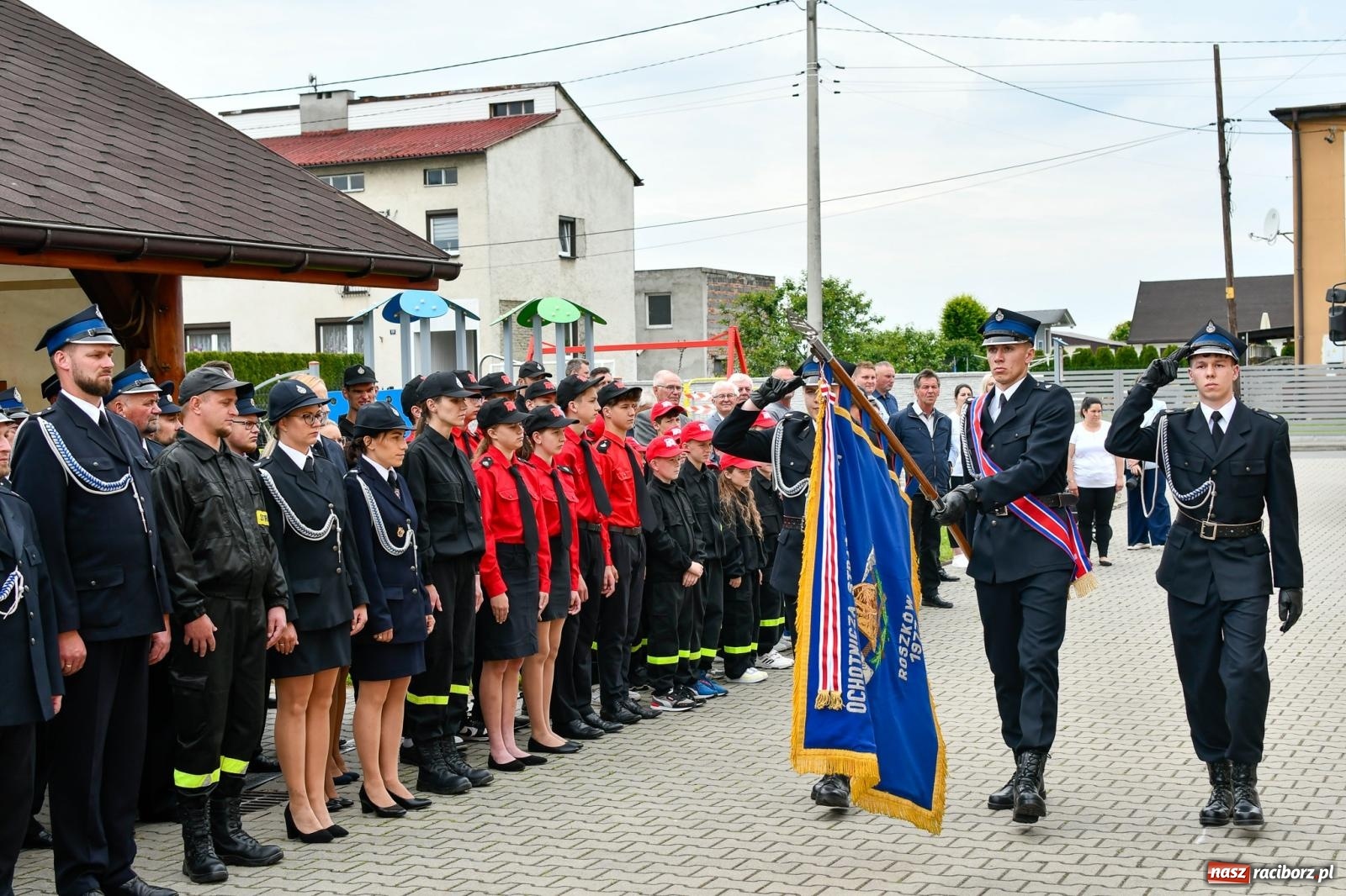 Zdjęcie w galerii na portalu naszraciborz.pl: OSP Roszków świętuje 90-lecie [FOTO i WIDEO] wiadomości z regionu
