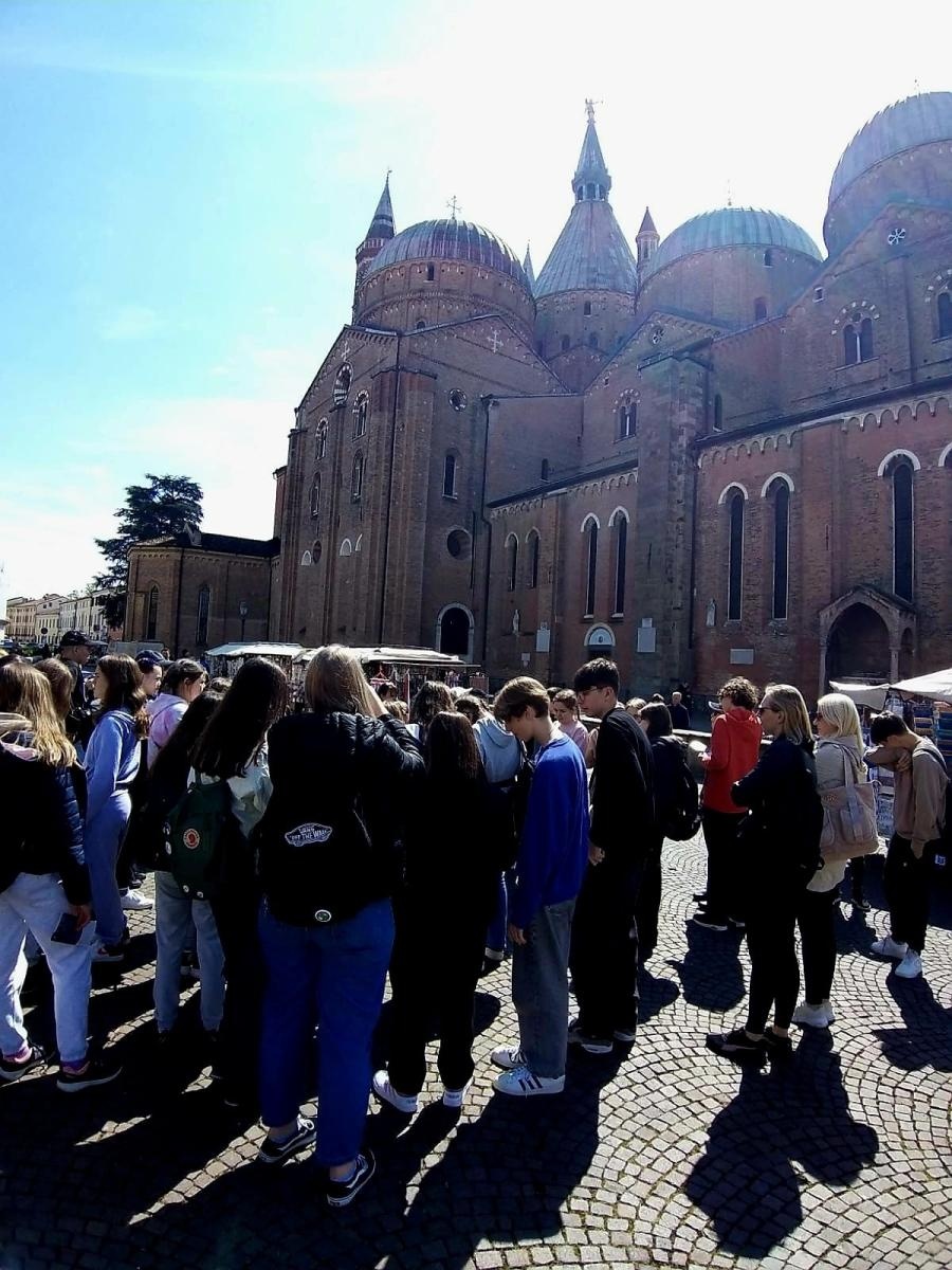 Zdjęcie w galerii na portalu naszraciborz.pl: Włoska przygoda szczęśliwej raciborskiej trzynastki wiadomości z regionu