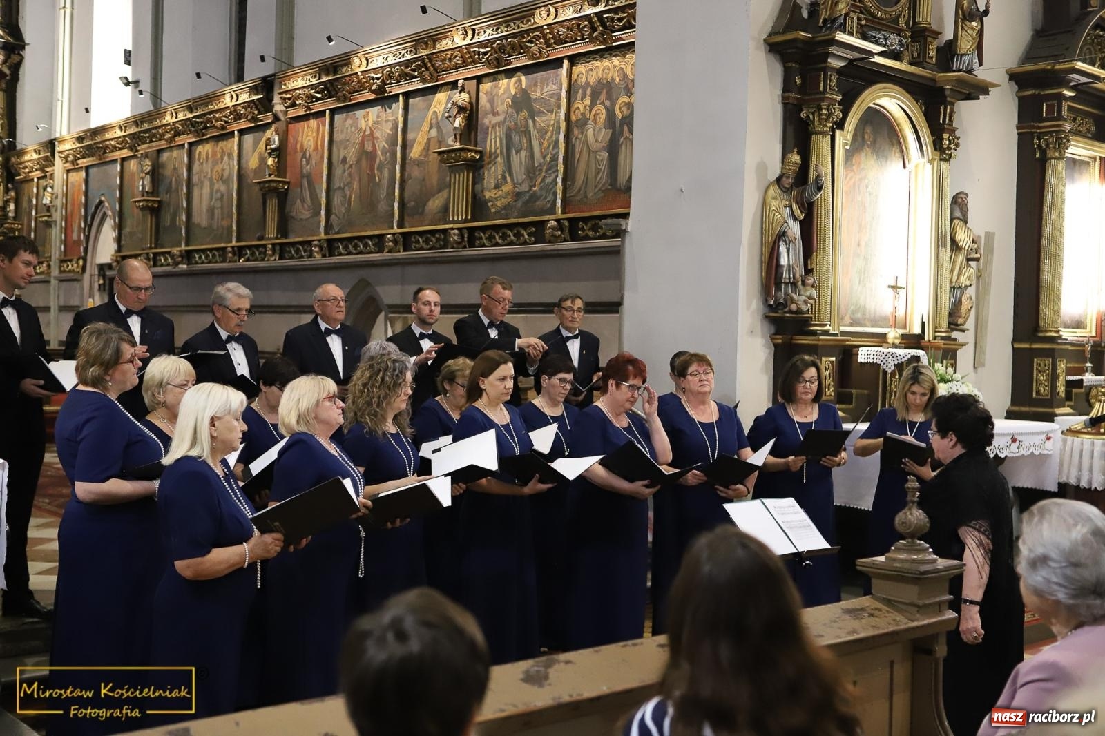 Zdjęcie w galerii na portalu naszraciborz.pl: Zebrzydowickie Echo z koncertem w kościele farnym wiadomości z regionu