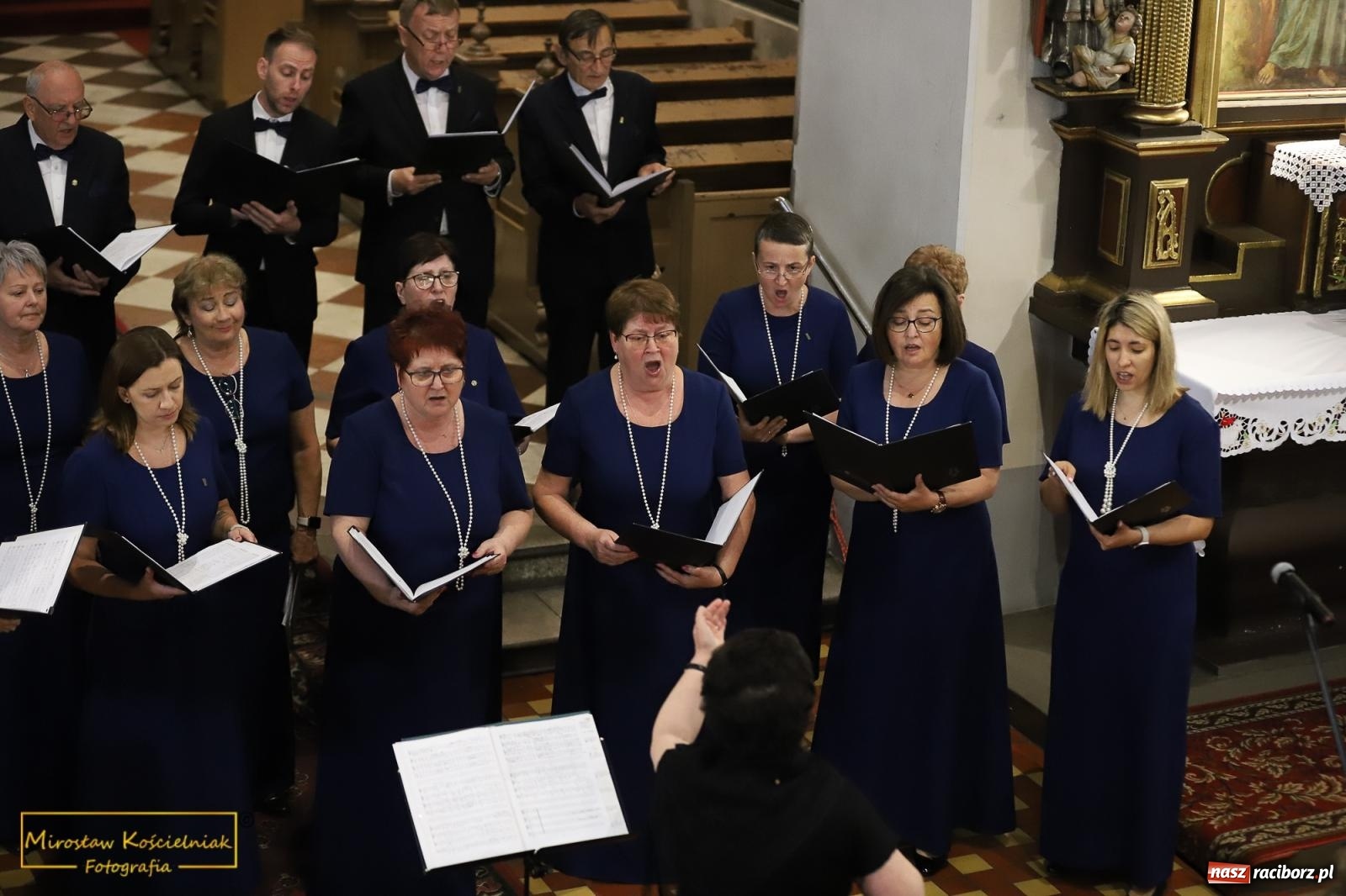 Zdjęcie w galerii na portalu naszraciborz.pl: Zebrzydowickie Echo z koncertem w kościele farnym wiadomości z regionu