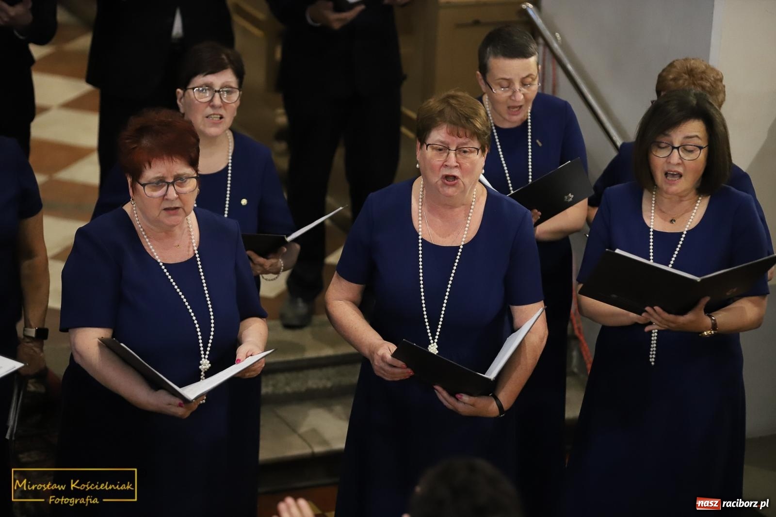 Zdjęcie w galerii na portalu naszraciborz.pl: Zebrzydowickie Echo z koncertem w kościele farnym wiadomości z regionu