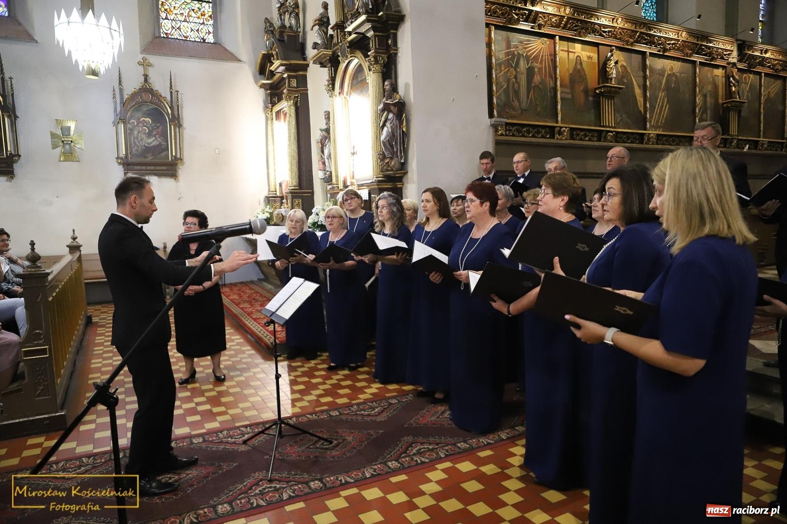 Zdjęcie w galerii na portalu naszraciborz.pl: Zebrzydowickie Echo z koncertem w kościele farnym wiadomości z regionu