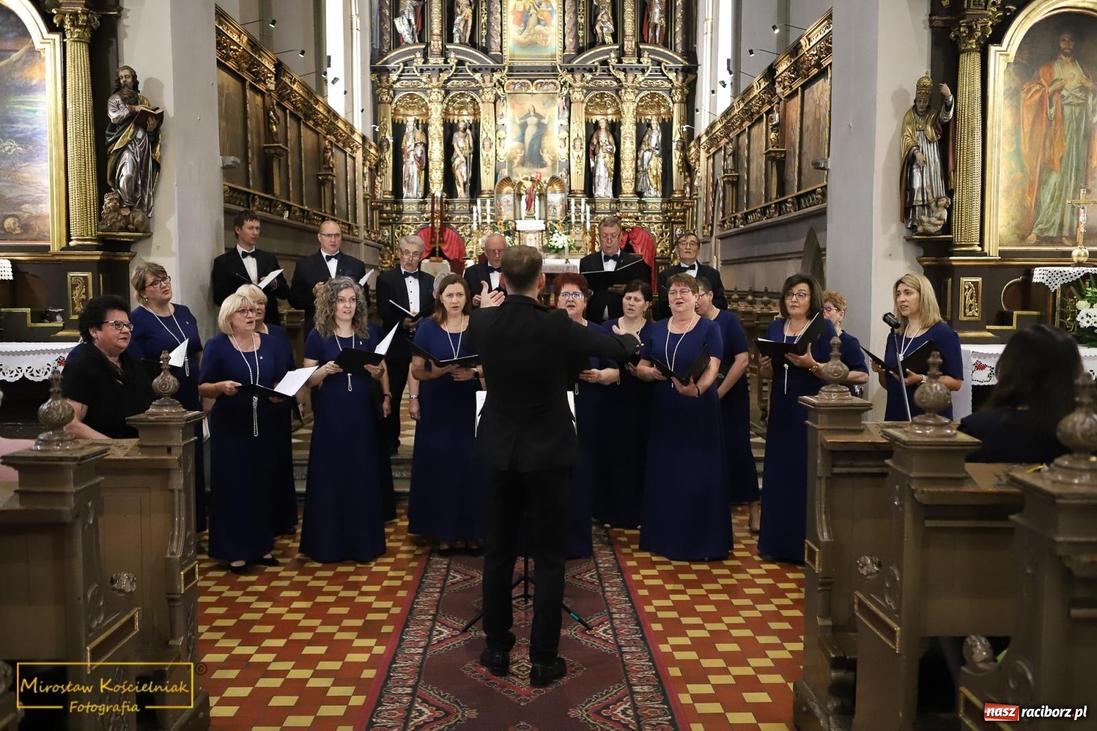 Zdjęcie w galerii na portalu naszraciborz.pl: Zebrzydowickie Echo z koncertem w kościele farnym wiadomości z regionu