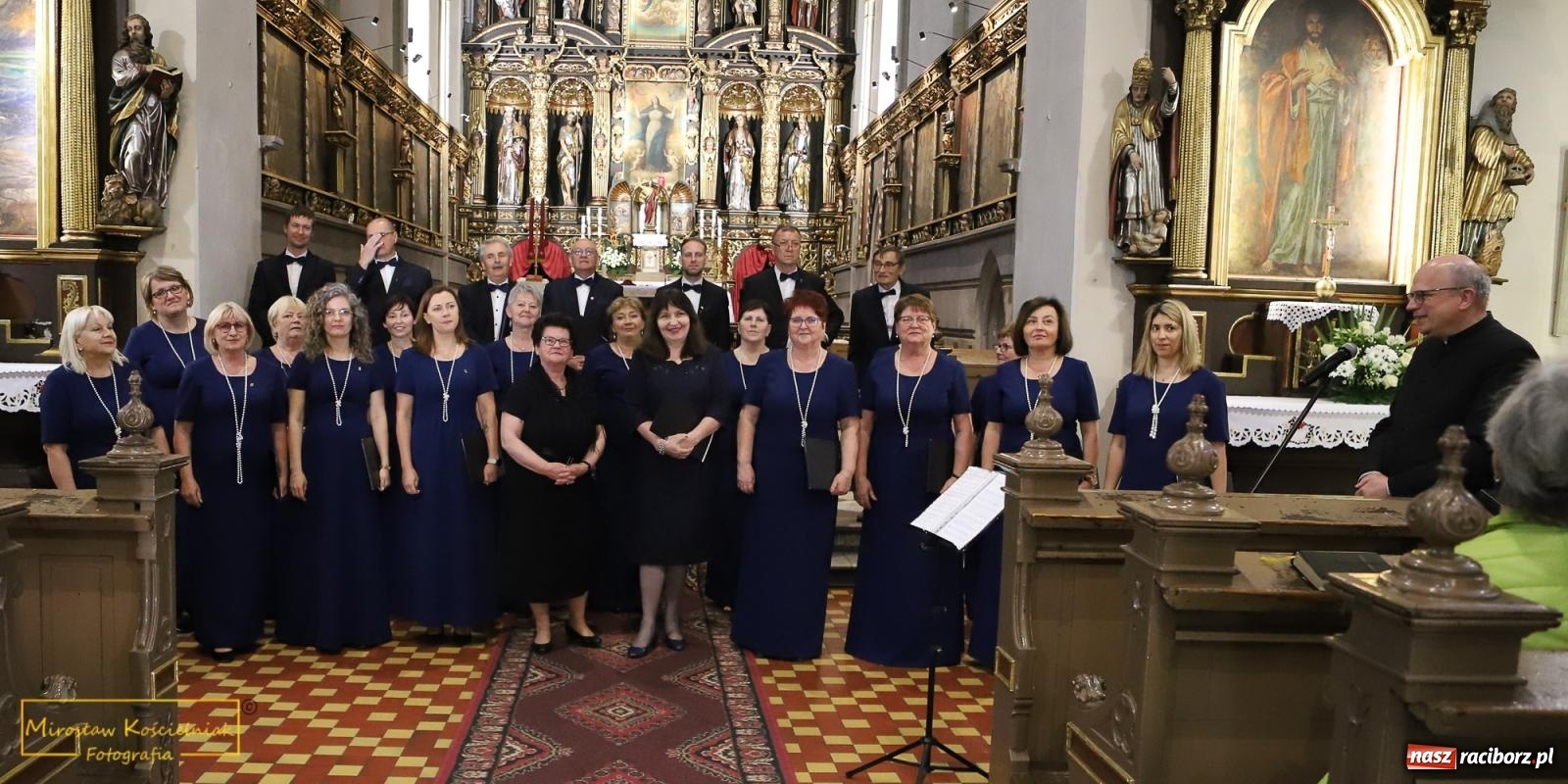 Zdjęcie w galerii na portalu naszraciborz.pl: Zebrzydowickie Echo z koncertem w kościele farnym wiadomości z regionu