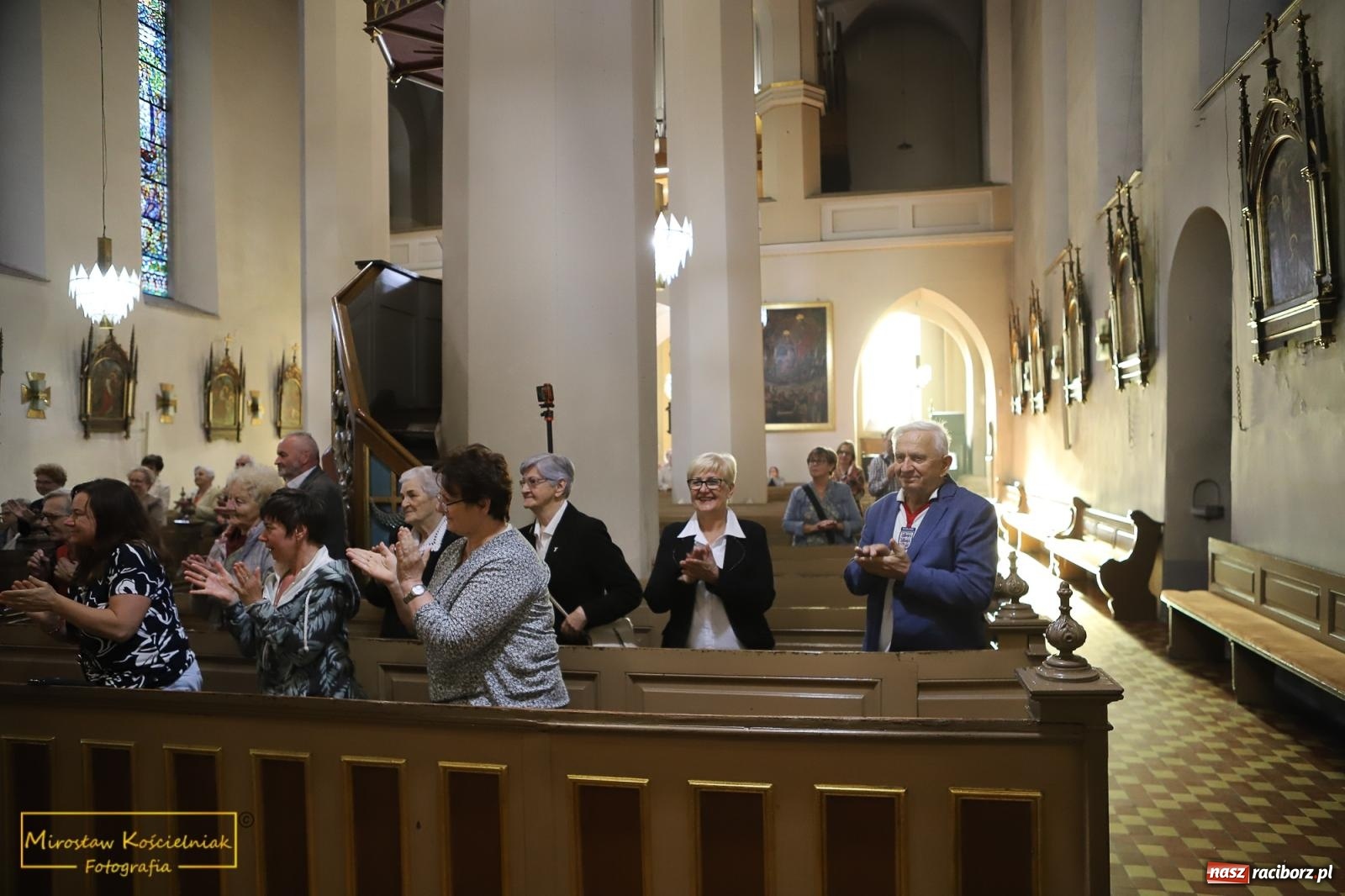 Zdjęcie w galerii na portalu naszraciborz.pl: Zebrzydowickie Echo z koncertem w kościele farnym wiadomości z regionu