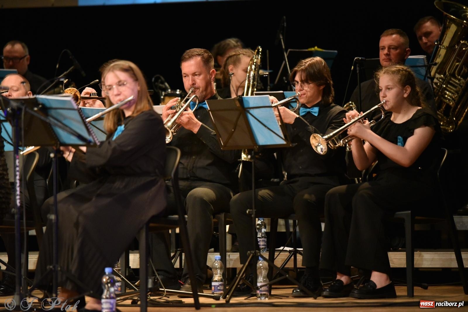 Zdjęcie w galerii na portalu naszraciborz.pl: Tribute to Zbigniew Wodecki na scenie RCK [FOTO i WIDEO] wiadomości z regionu