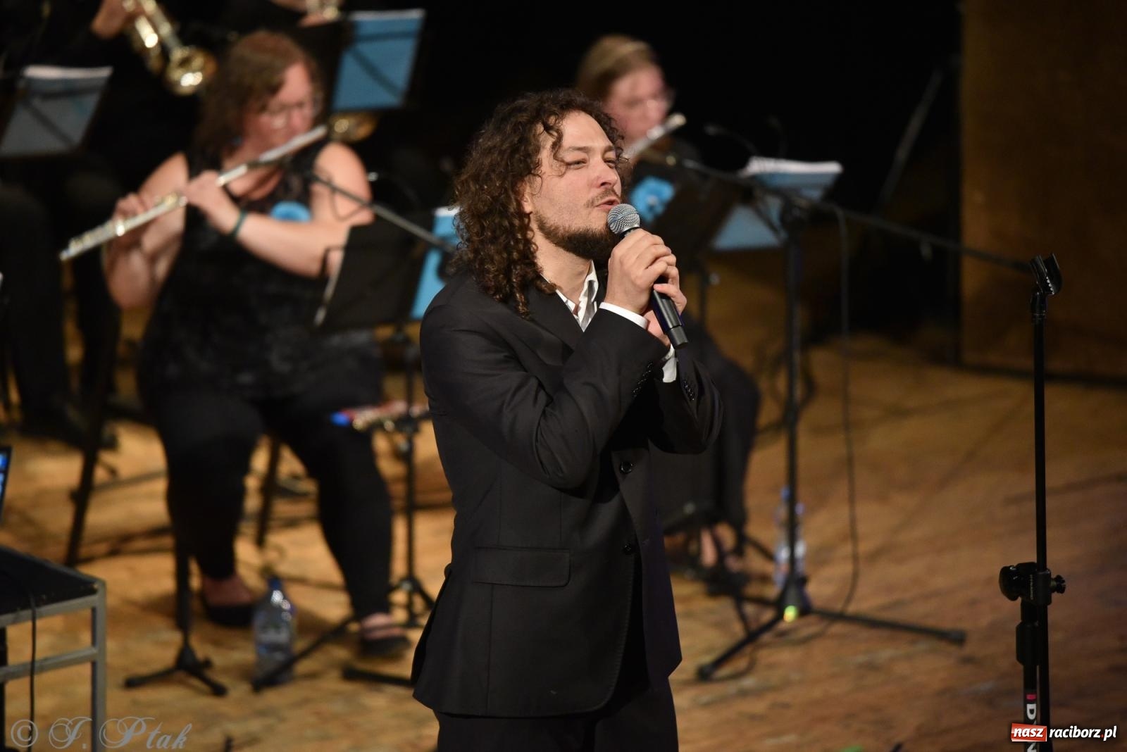 Zdjęcie w galerii na portalu naszraciborz.pl: Tribute to Zbigniew Wodecki na scenie RCK [FOTO i WIDEO] wiadomości z regionu