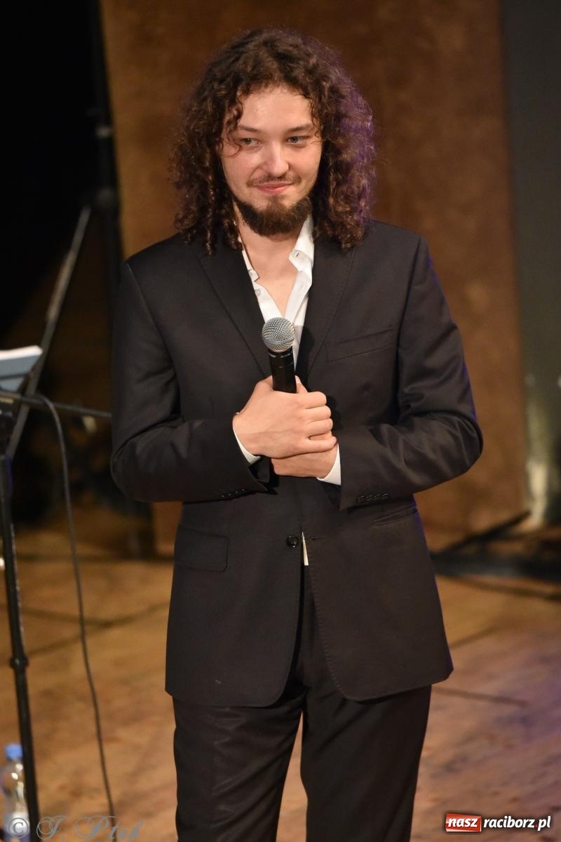 Zdjęcie w galerii na portalu naszraciborz.pl: Tribute to Zbigniew Wodecki na scenie RCK [FOTO i WIDEO] wiadomości z regionu