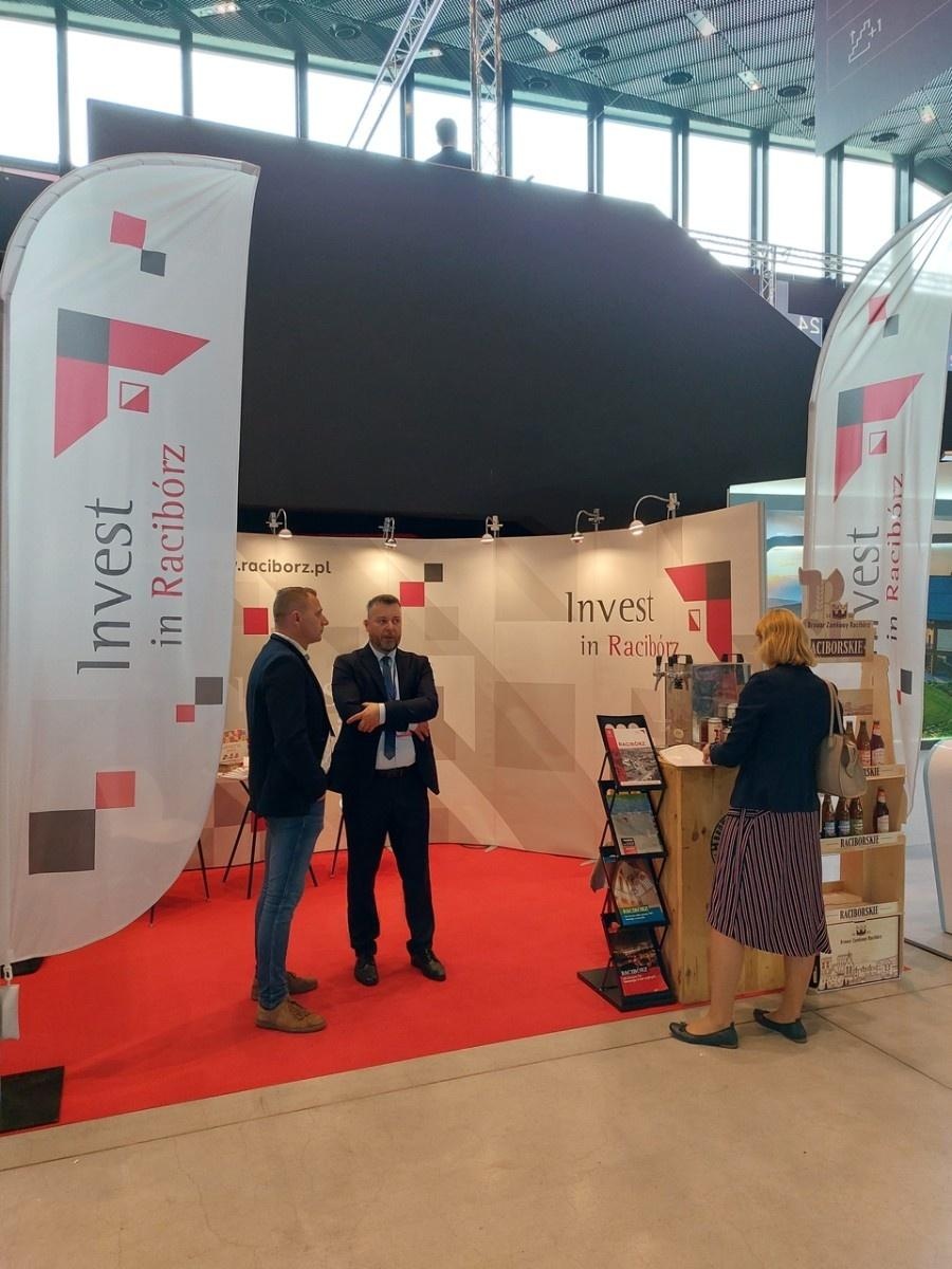 Zdjęcie w galerii na portalu naszraciborz.pl: Racibórz na XVI edycji Europejskiego Kongresu Gospodarczego wiadomości z regionu