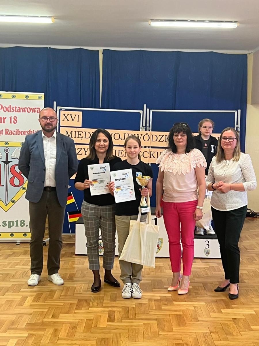 Zdjęcie w galerii na portalu naszraciborz.pl: Międzywojewódzki konkurs języka niemieckiego Der Globus w SP 18 wiadomości z regionu