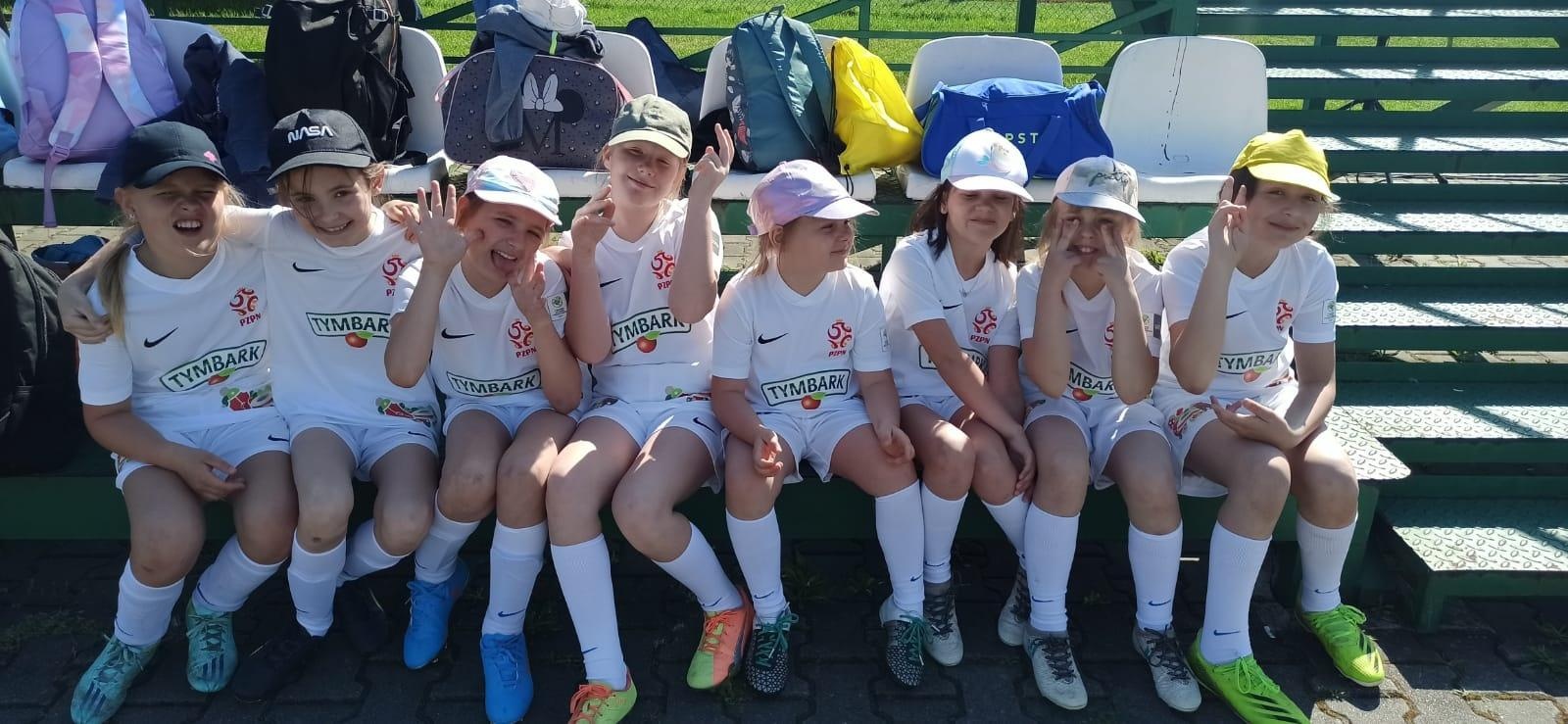 Zdjęcie w galerii na portalu naszraciborz.pl: Piłkarki z Rudnika wicemistrzyniami Śląska w Pucharze Tymbarku wiadomości z regionu