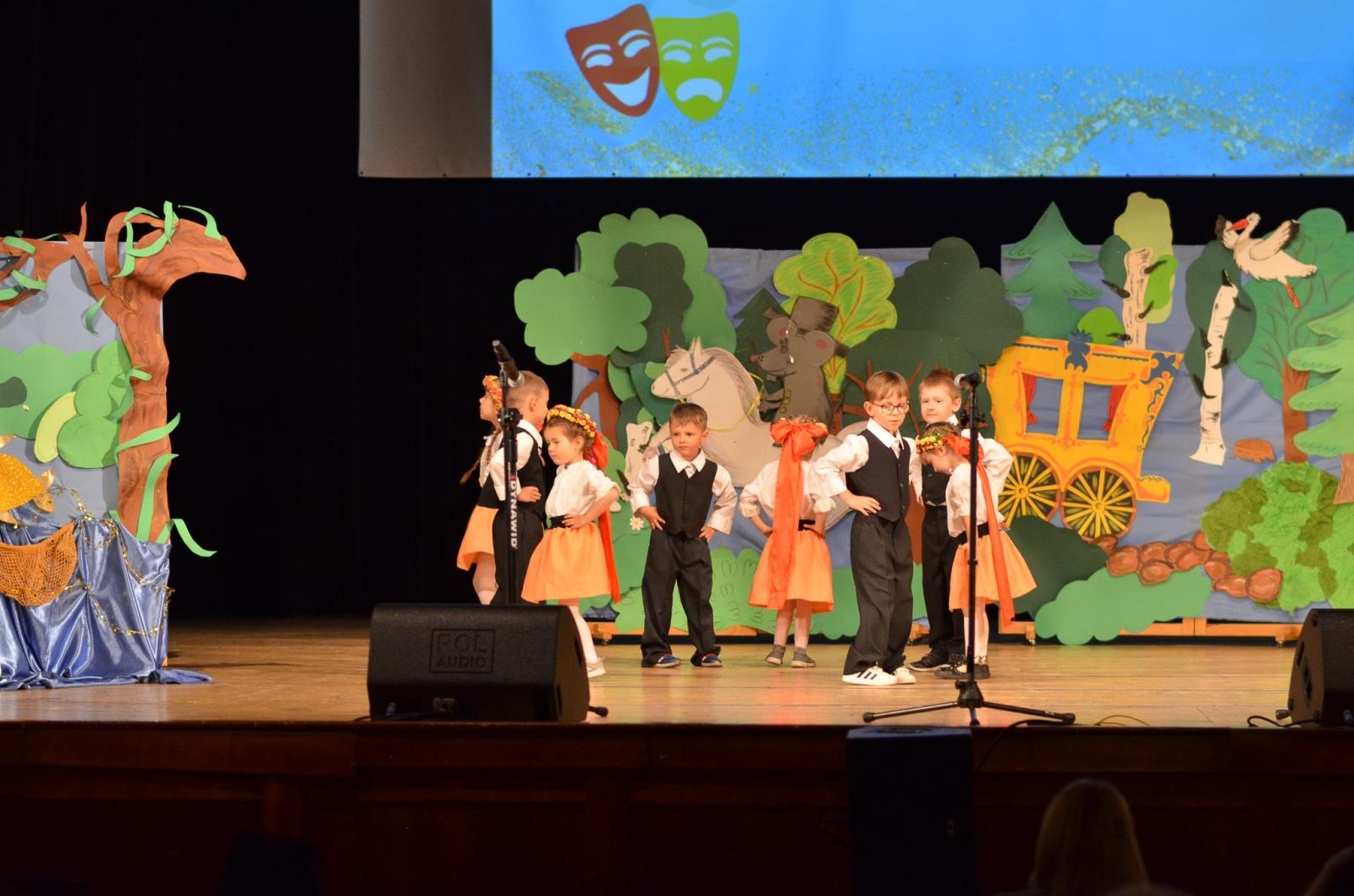 Zdjęcie w galerii na portalu naszraciborz.pl: Mini-festiwal przedszkolaków w RCK wiadomości z regionu