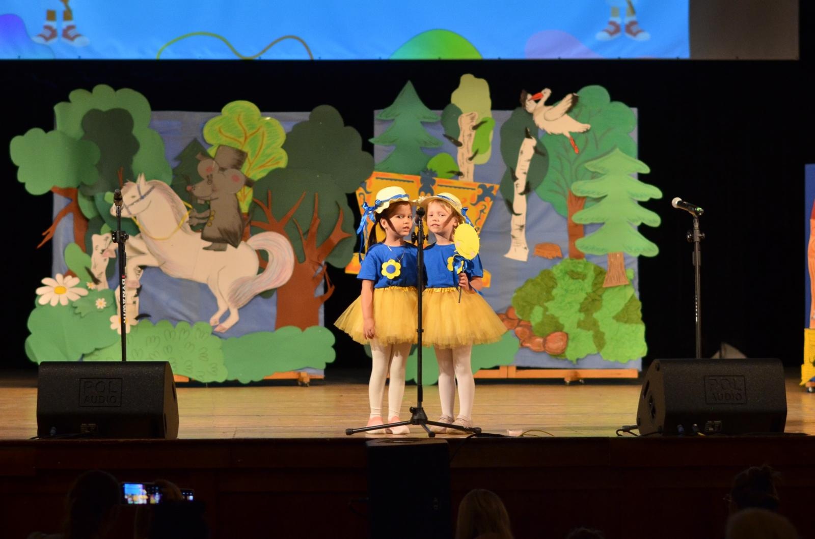 Zdjęcie w galerii na portalu naszraciborz.pl: Mini-festiwal przedszkolaków w RCK wiadomości z regionu