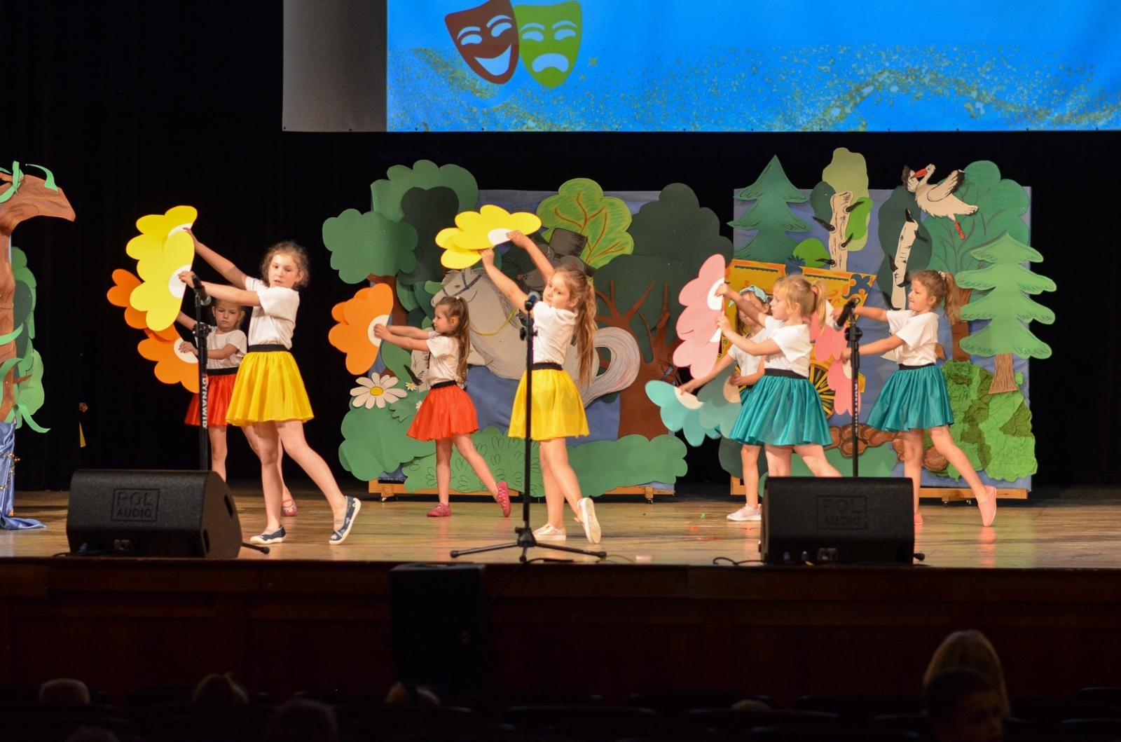 Zdjęcie w galerii na portalu naszraciborz.pl: Mini-festiwal przedszkolaków w RCK wiadomości z regionu