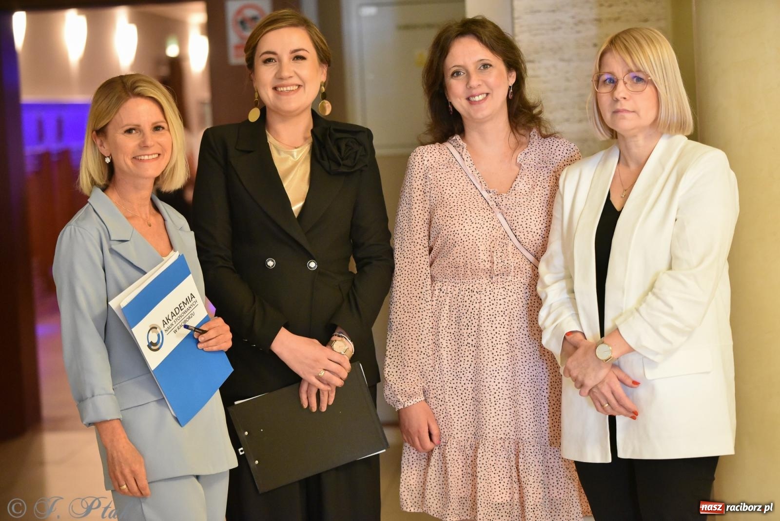 Zdjęcie w galerii na portalu naszraciborz.pl: Pierwszy stopień wtajemniczenia. Czepkowanie w raciborskiej ANS [FOTO i WIDEO] wiadomości z regionu