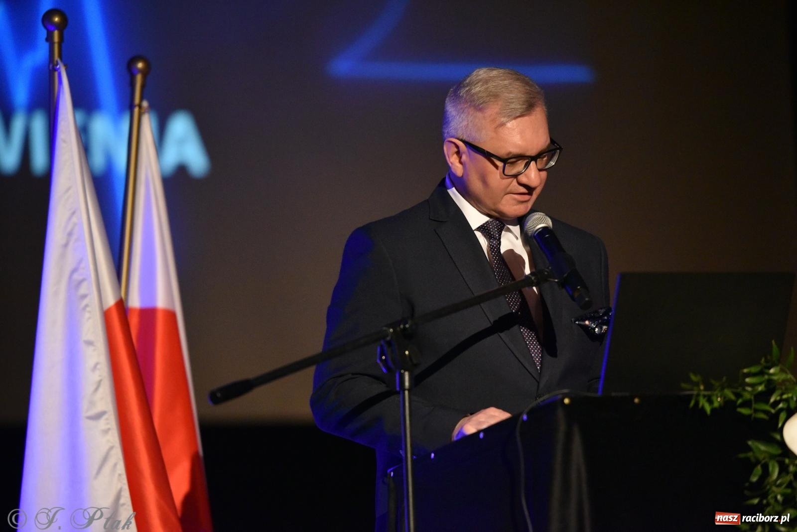 Zdjęcie w galerii na portalu naszraciborz.pl: Pierwszy stopień wtajemniczenia. Czepkowanie w raciborskiej ANS [FOTO i WIDEO] wiadomości z regionu