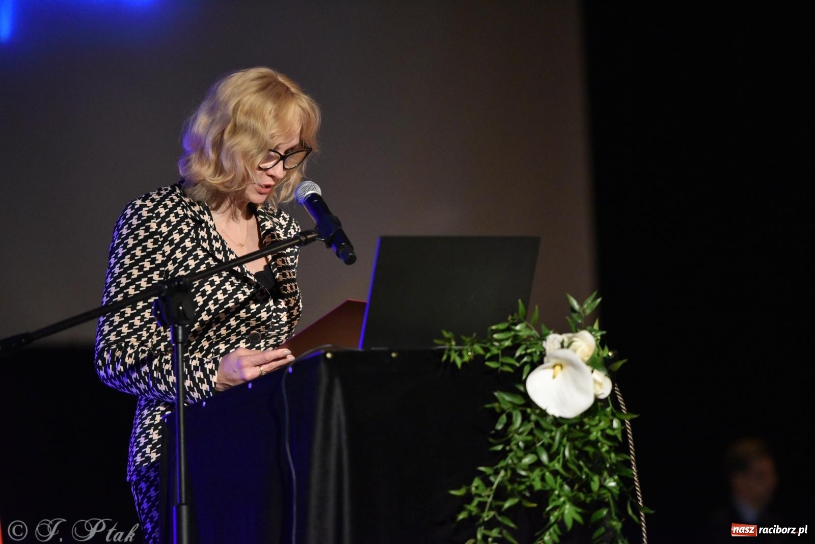 Zdjęcie w galerii na portalu naszraciborz.pl: Pierwszy stopień wtajemniczenia. Czepkowanie w raciborskiej ANS [FOTO i WIDEO] wiadomości z regionu