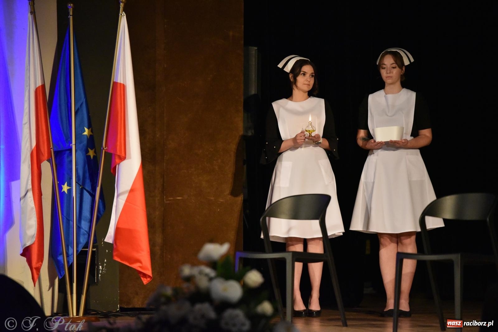 Zdjęcie w galerii na portalu naszraciborz.pl: Pierwszy stopień wtajemniczenia. Czepkowanie w raciborskiej ANS [FOTO i WIDEO] wiadomości z regionu
