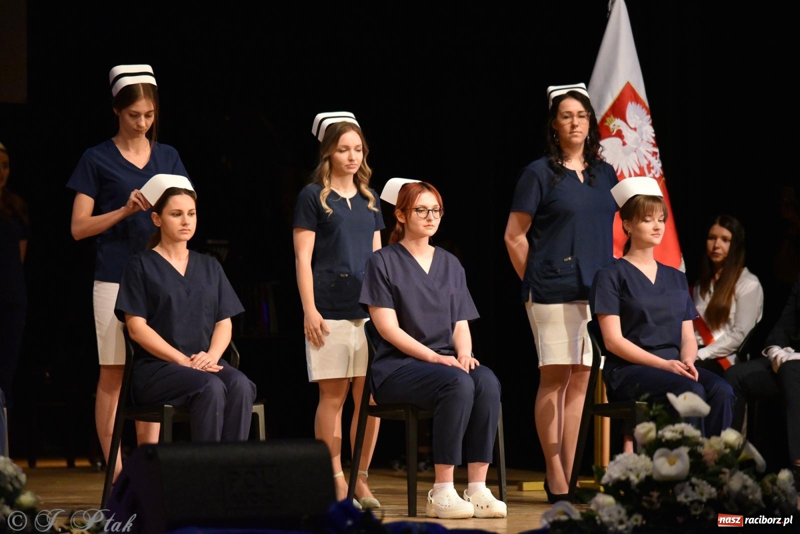 Zdjęcie w galerii na portalu naszraciborz.pl: Pierwszy stopień wtajemniczenia. Czepkowanie w raciborskiej ANS [FOTO i WIDEO] wiadomości z regionu