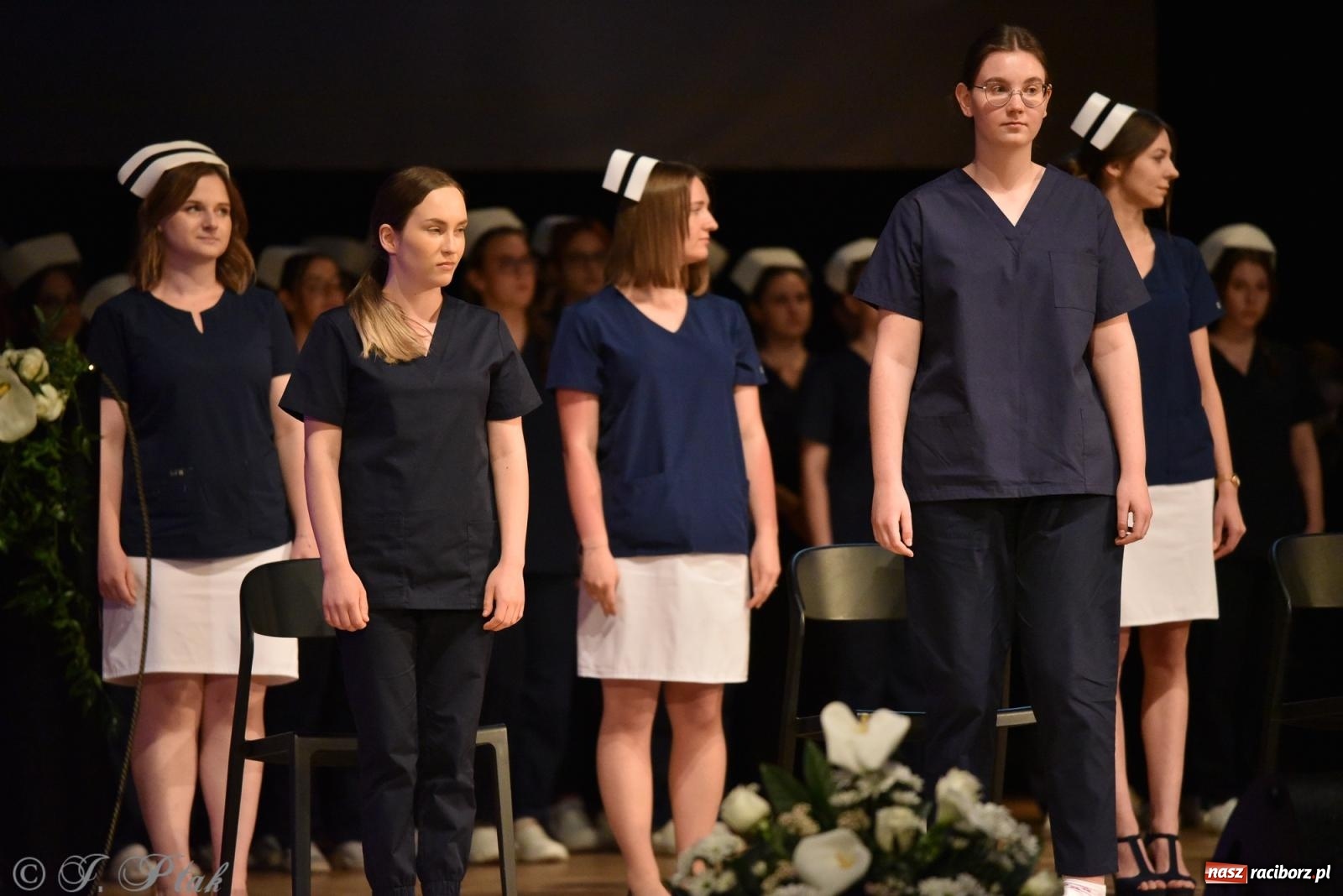 Zdjęcie w galerii na portalu naszraciborz.pl: Pierwszy stopień wtajemniczenia. Czepkowanie w raciborskiej ANS [FOTO i WIDEO] wiadomości z regionu