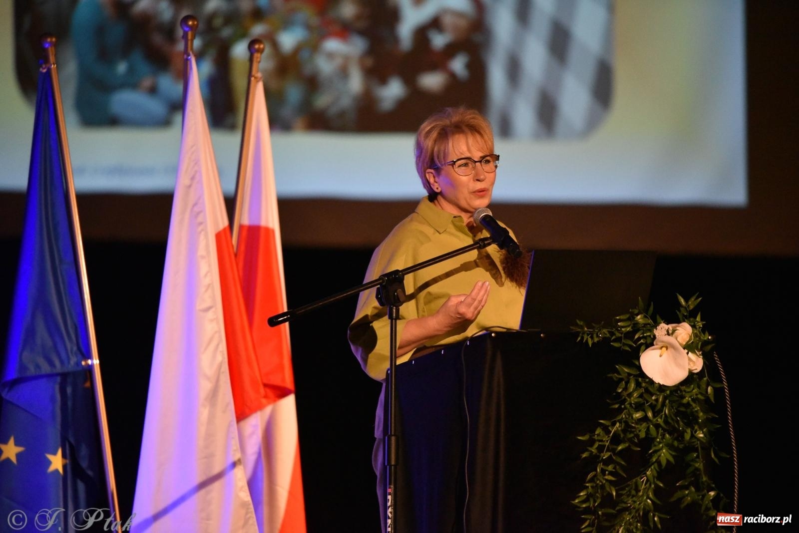 Zdjęcie w galerii na portalu naszraciborz.pl: Pierwszy stopień wtajemniczenia. Czepkowanie w raciborskiej ANS [FOTO i WIDEO] wiadomości z regionu