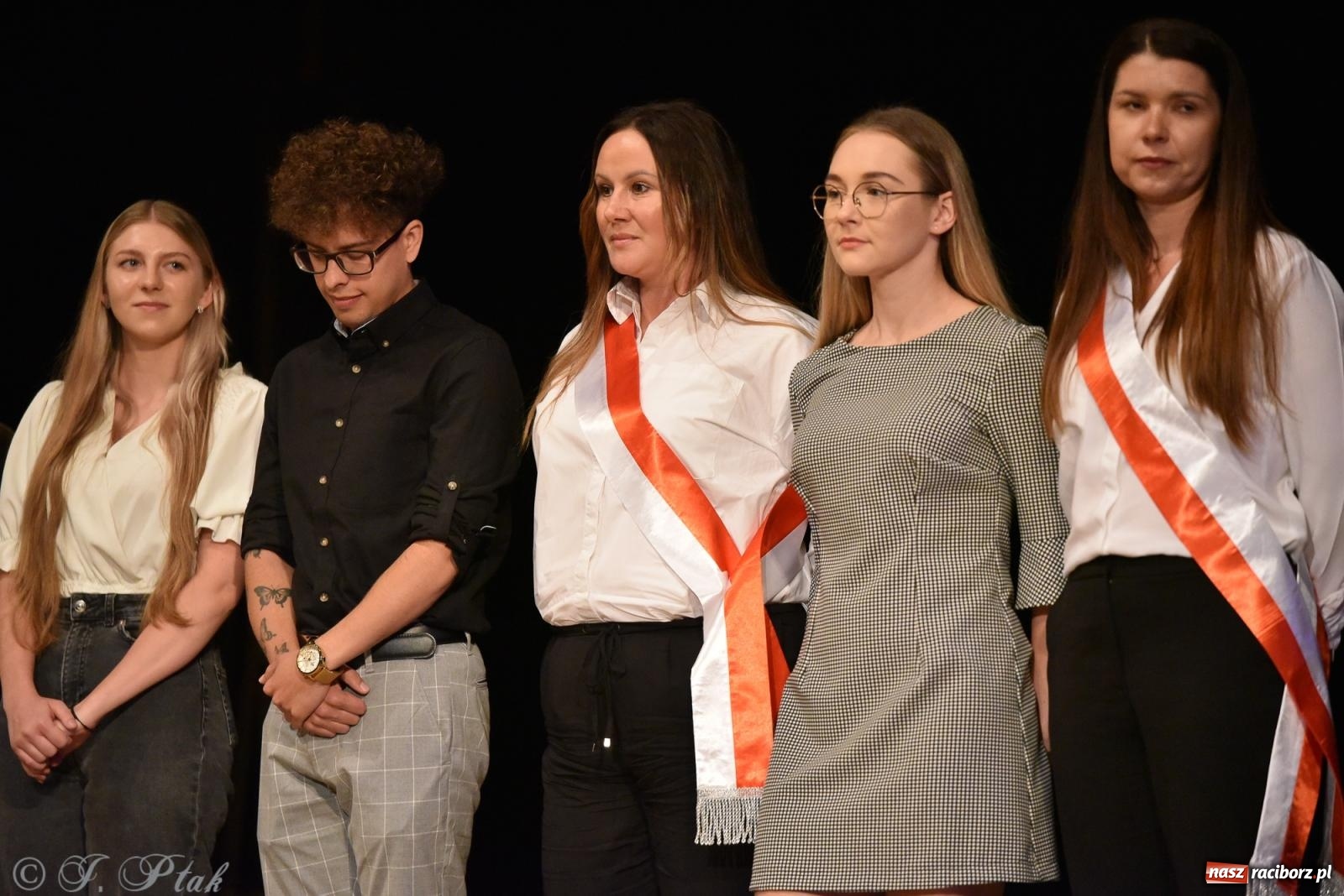 Zdjęcie w galerii na portalu naszraciborz.pl: Pierwszy stopień wtajemniczenia. Czepkowanie w raciborskiej ANS [FOTO i WIDEO] wiadomości z regionu