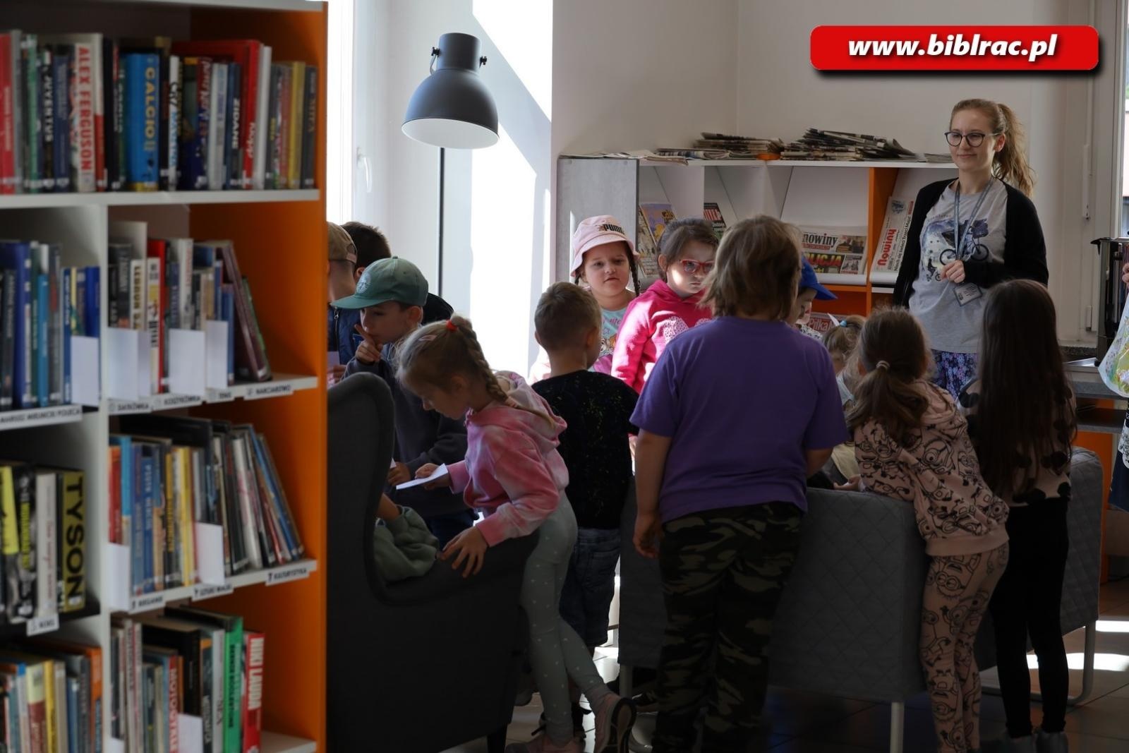 Zdjęcie w galerii na portalu naszraciborz.pl: Biblioteka od kuchni, czyli dzień otwarty dla przedszkolaków wiadomości z regionu