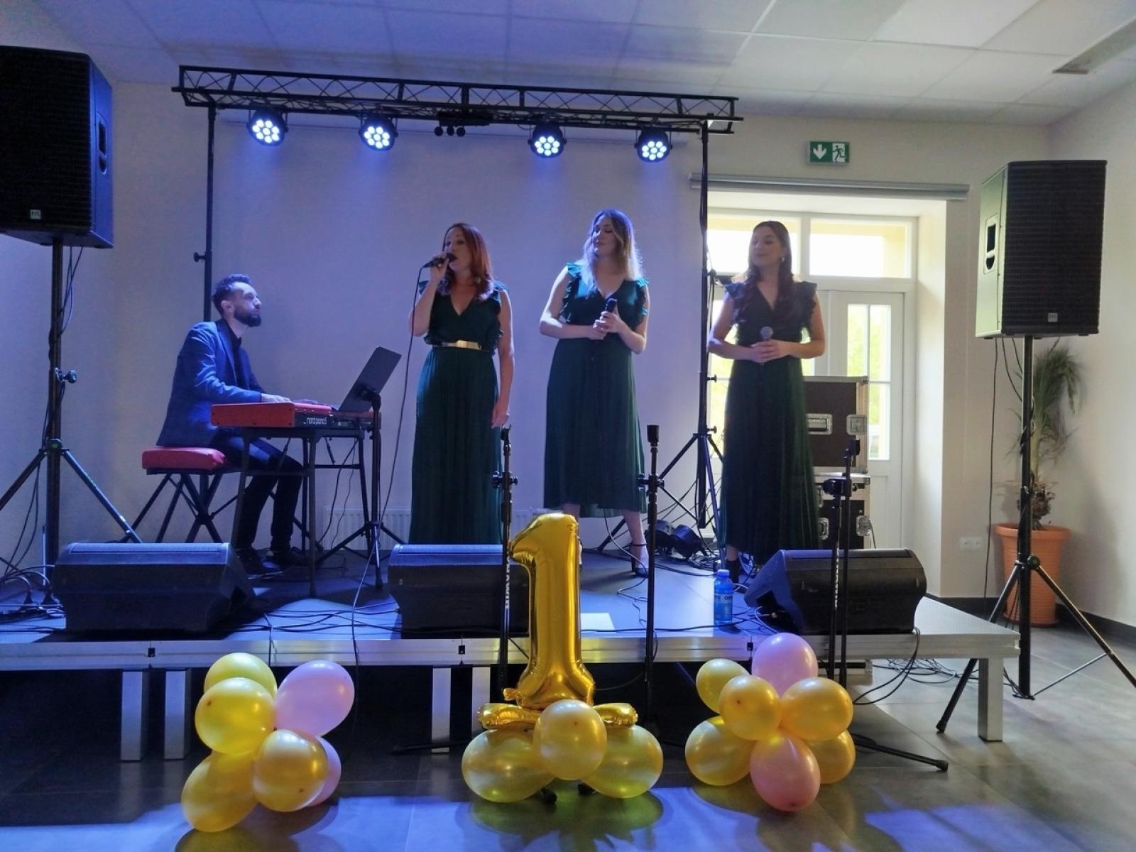 Zdjęcie w galerii na portalu naszraciborz.pl: 1. urodziny Stacji Kultura w Pietrowicach Wielkich wiadomości z regionu