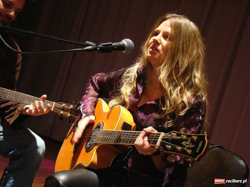 Zdjęcie w galerii na portalu naszraciborz.pl: Piosenki Cohena i Joplin akustycznie wiadomości z regionu