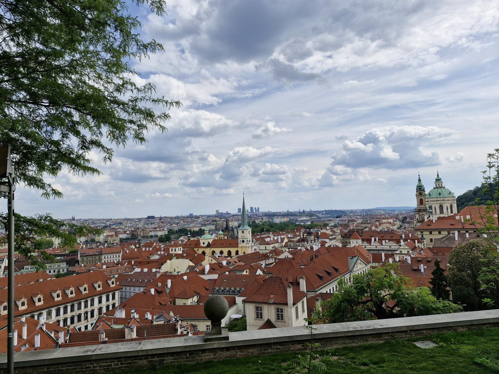 Zdjęcie w galerii na portalu naszraciborz.pl: PTTK zabrało raciborzan do Pragi wiadomości z regionu