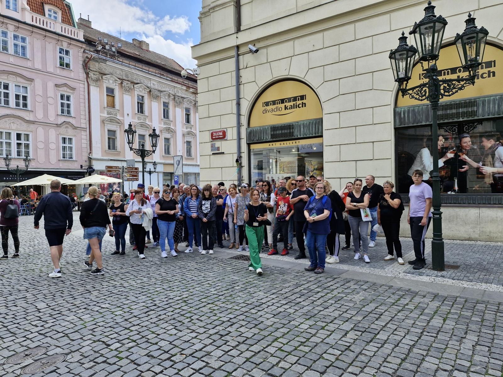 Zdjęcie w galerii na portalu naszraciborz.pl: PTTK zabrało raciborzan do Pragi wiadomości z regionu