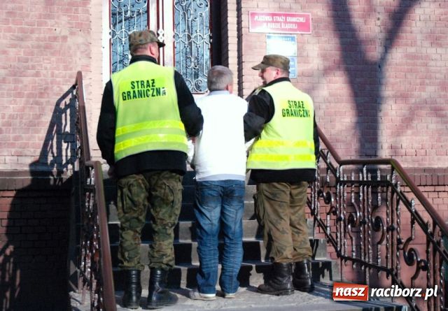 Zdjęcie w galerii na portalu naszraciborz.pl: ŚOSG: Posługiwał się sfałszowanymi dokumentami wiadomości z regionu