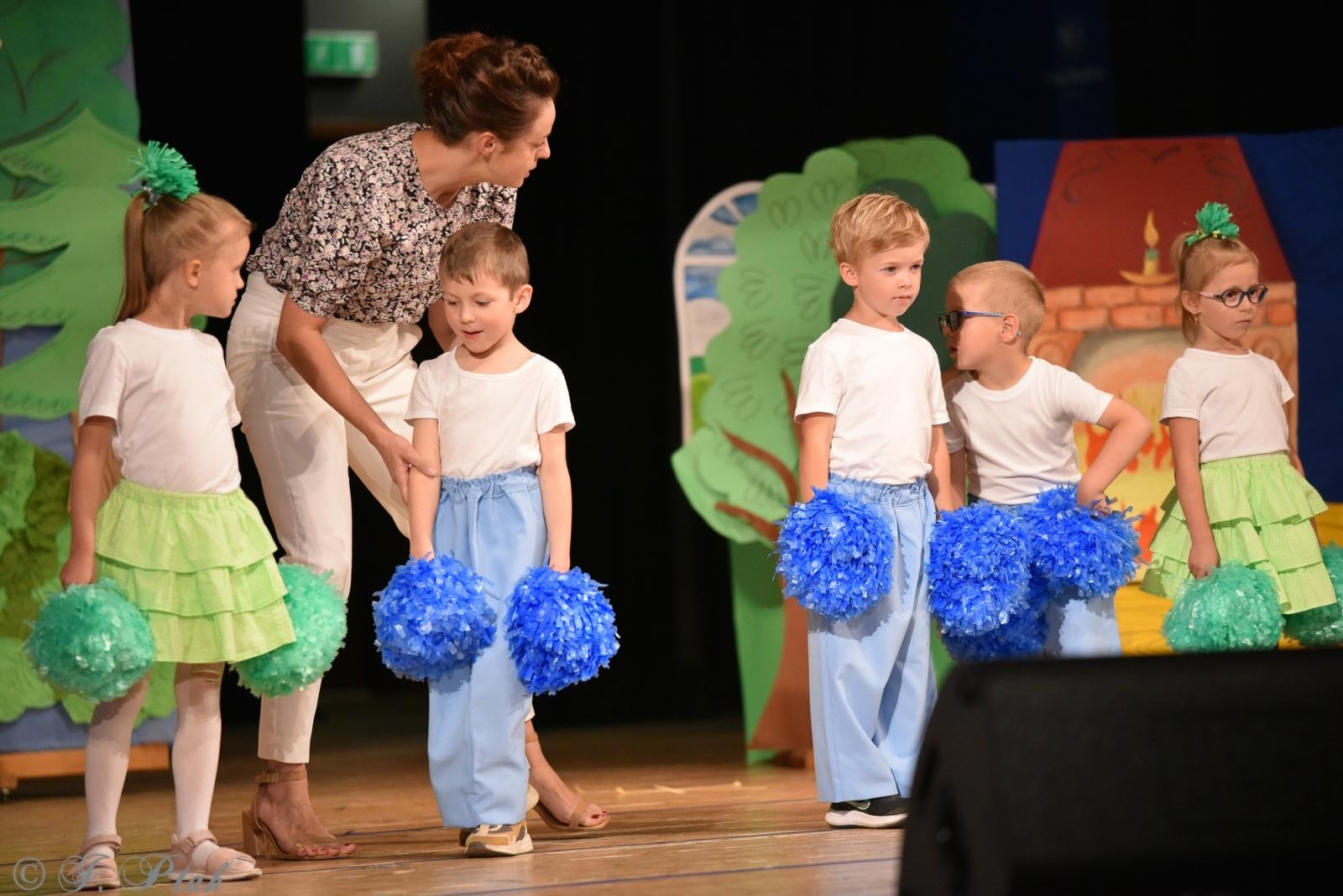 Zdjęcie w galerii na portalu naszraciborz.pl: Gala XIV Mini Festiwalu Przedszkolaków [FOTO i WIDEO] wiadomości z regionu