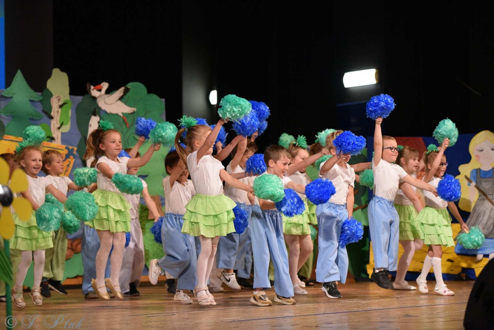 Zdjęcie w galerii na portalu naszraciborz.pl: Gala XIV Mini Festiwalu Przedszkolaków [FOTO i WIDEO] wiadomości z regionu