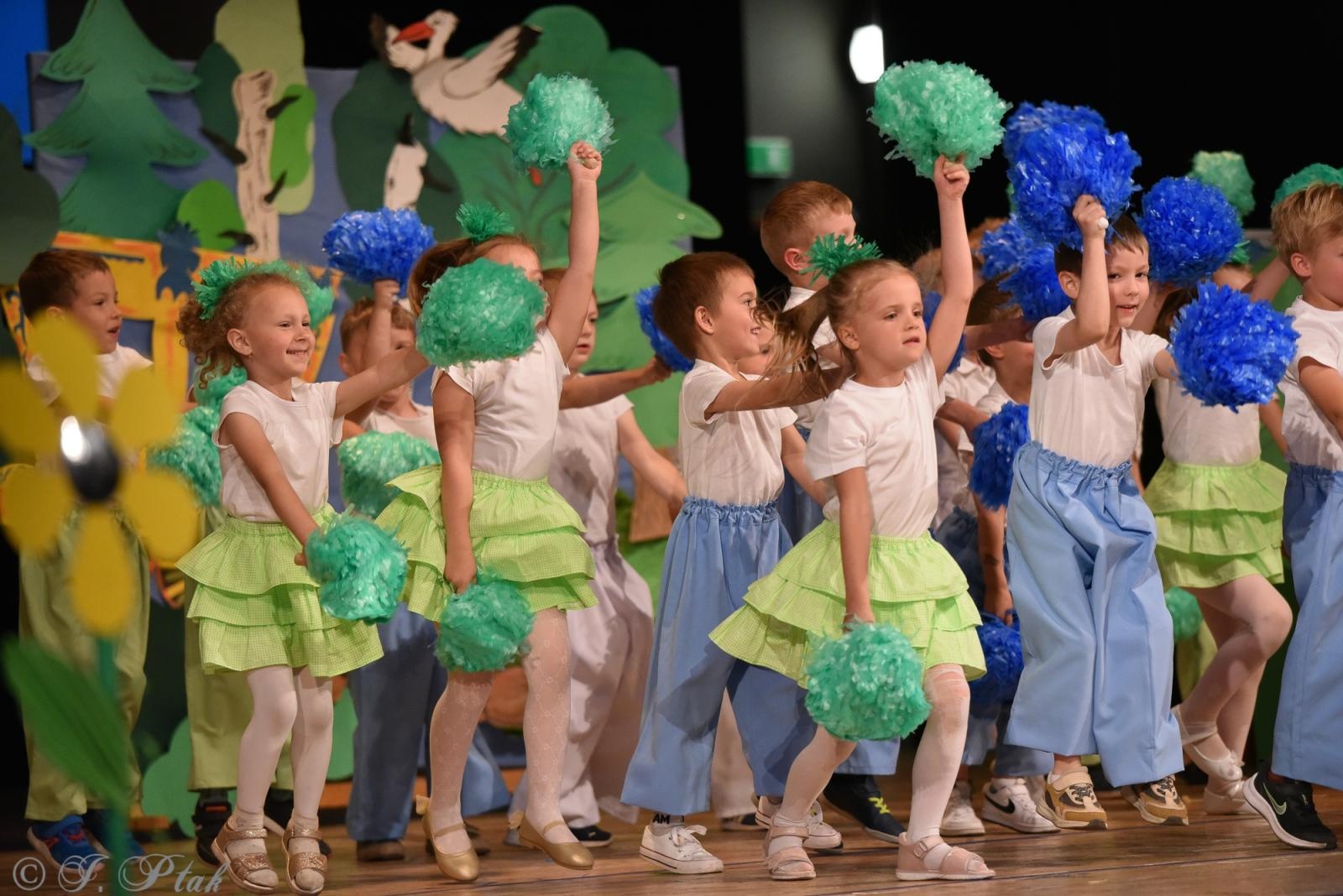 Zdjęcie w galerii na portalu naszraciborz.pl: Gala XIV Mini Festiwalu Przedszkolaków [FOTO i WIDEO] wiadomości z regionu