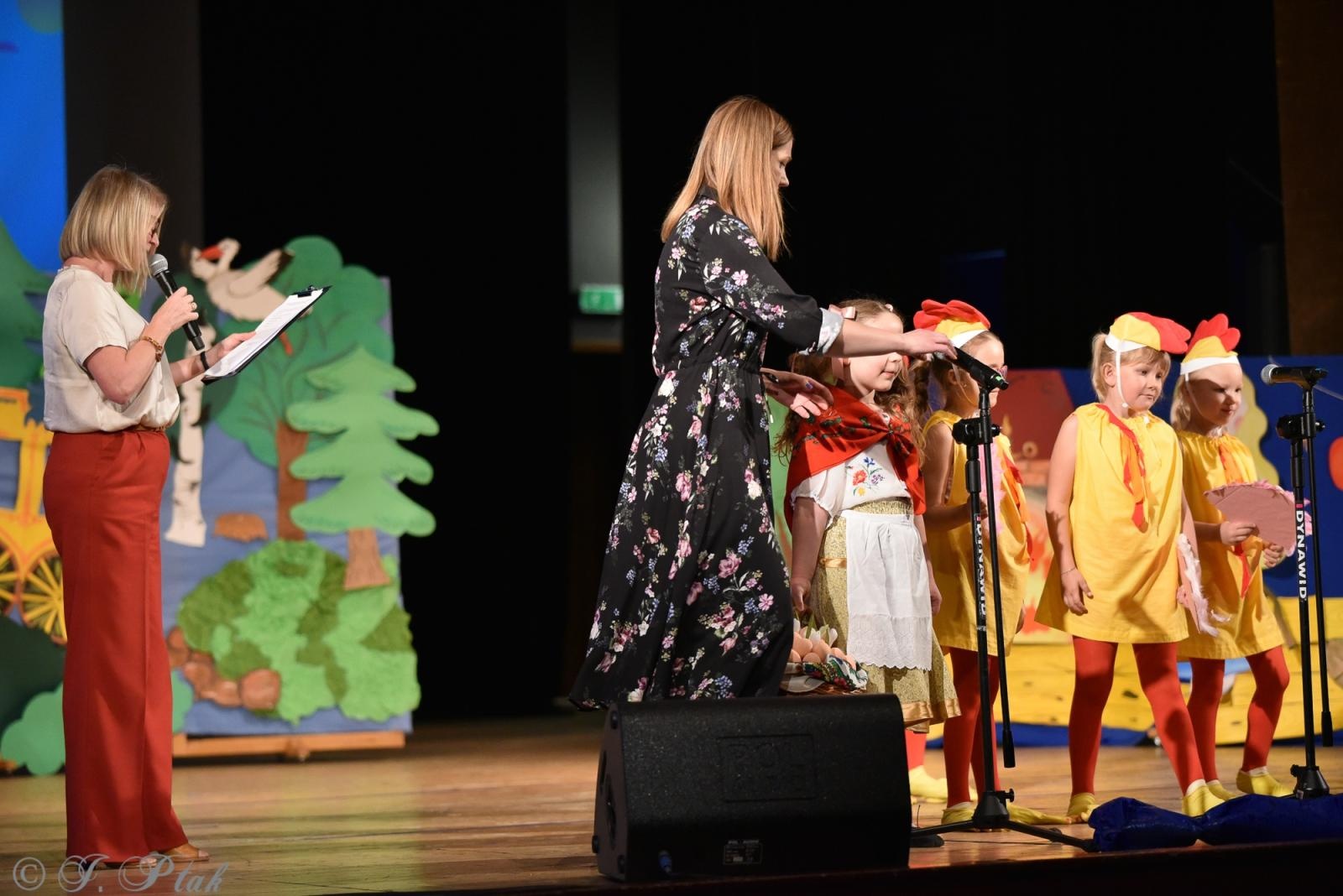 Zdjęcie w galerii na portalu naszraciborz.pl: Gala XIV Mini Festiwalu Przedszkolaków [FOTO i WIDEO] wiadomości z regionu