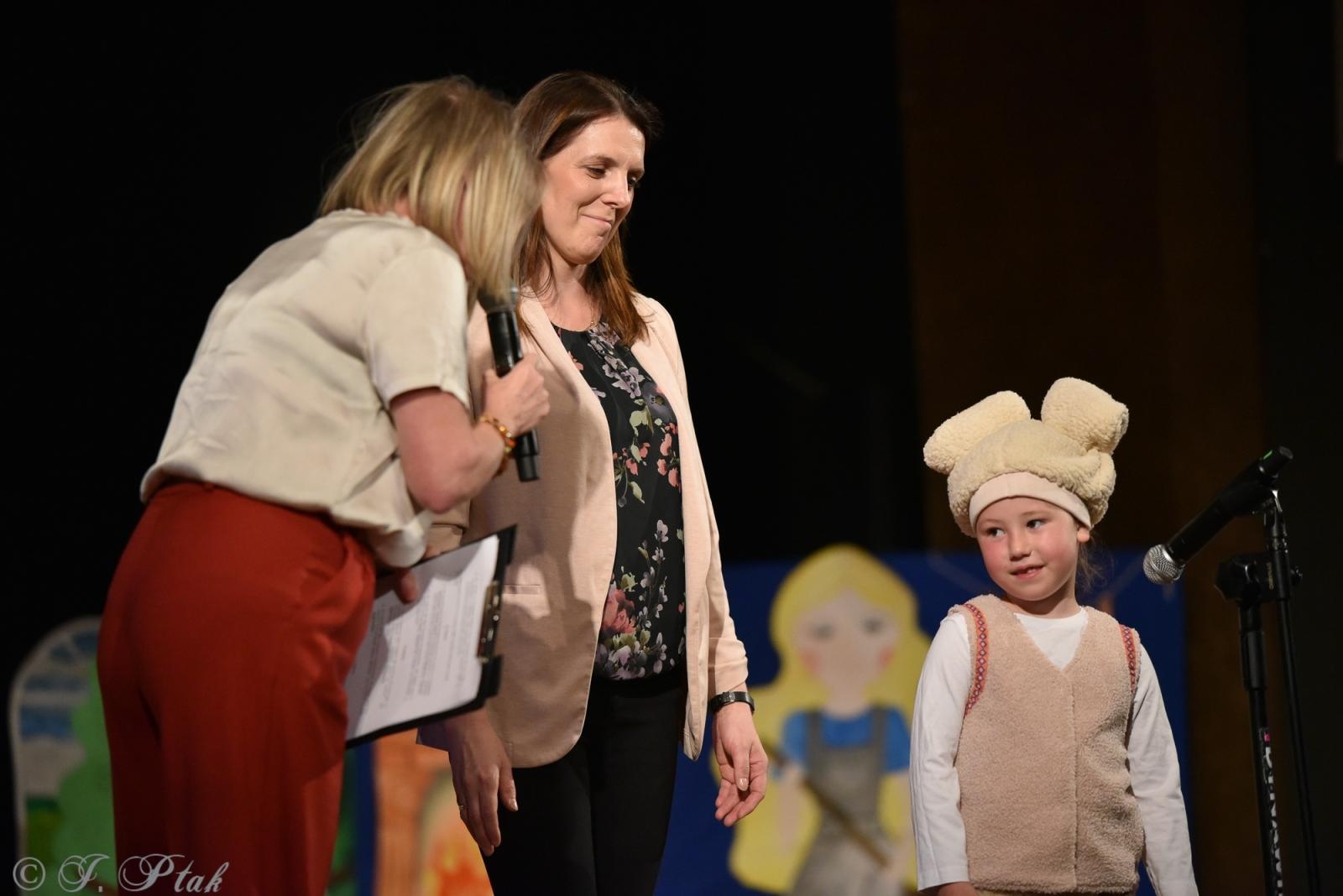 Zdjęcie w galerii na portalu naszraciborz.pl: Gala XIV Mini Festiwalu Przedszkolaków [FOTO i WIDEO] wiadomości z regionu