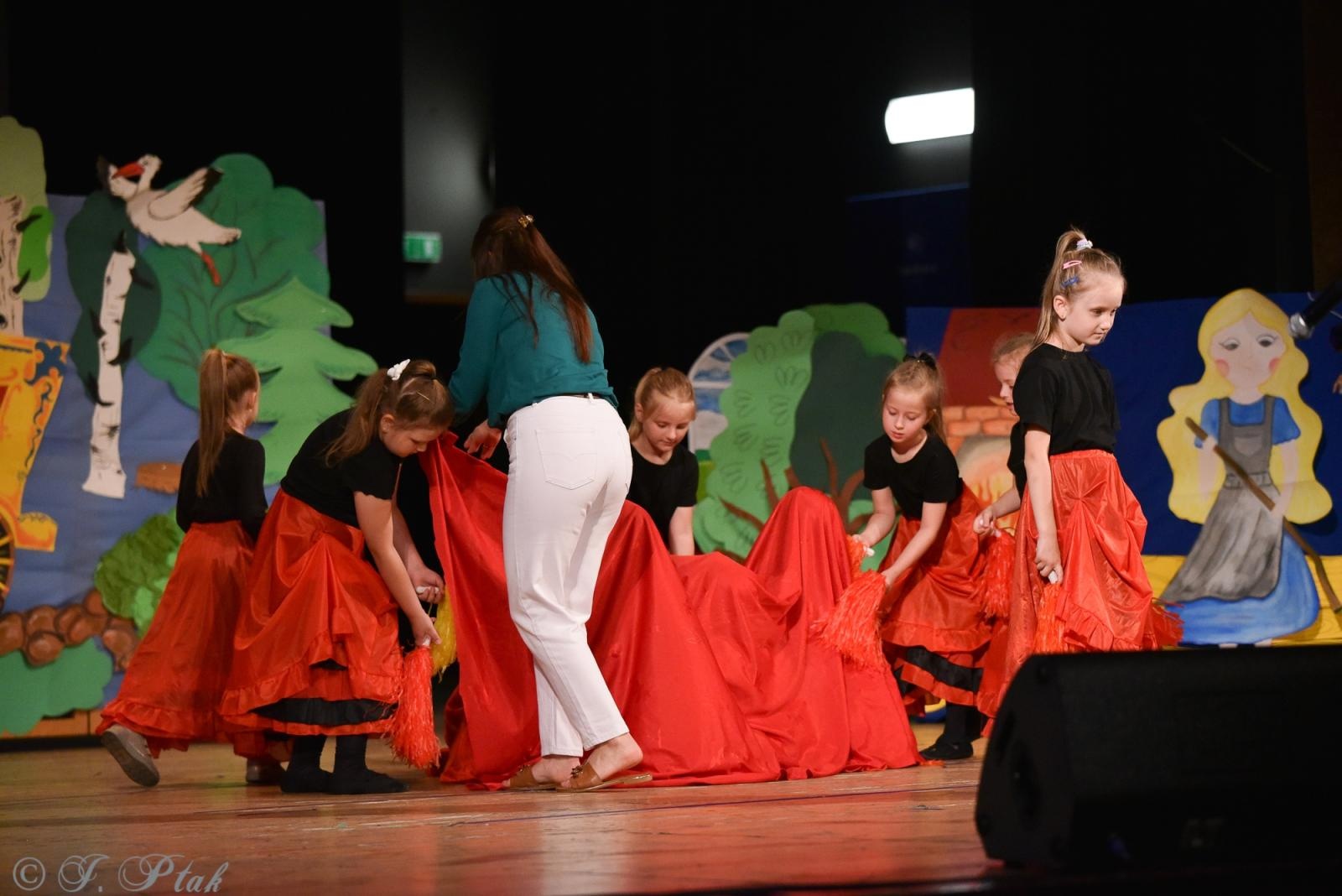 Zdjęcie w galerii na portalu naszraciborz.pl: Gala XIV Mini Festiwalu Przedszkolaków [FOTO i WIDEO] wiadomości z regionu