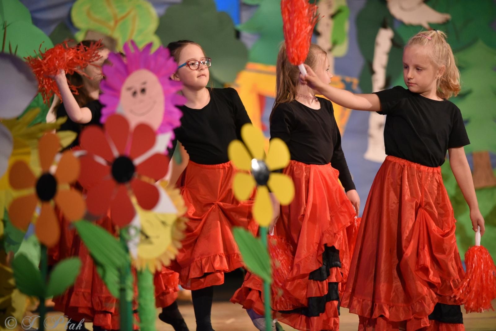 Zdjęcie w galerii na portalu naszraciborz.pl: Gala XIV Mini Festiwalu Przedszkolaków [FOTO i WIDEO] wiadomości z regionu