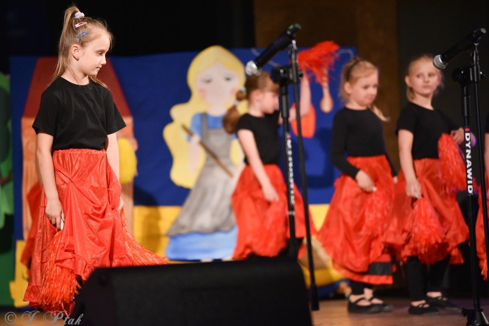 Zdjęcie w galerii na portalu naszraciborz.pl: Gala XIV Mini Festiwalu Przedszkolaków [FOTO i WIDEO] wiadomości z regionu