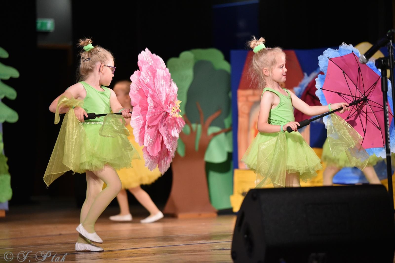 Zdjęcie w galerii na portalu naszraciborz.pl: Gala XIV Mini Festiwalu Przedszkolaków [FOTO i WIDEO] wiadomości z regionu