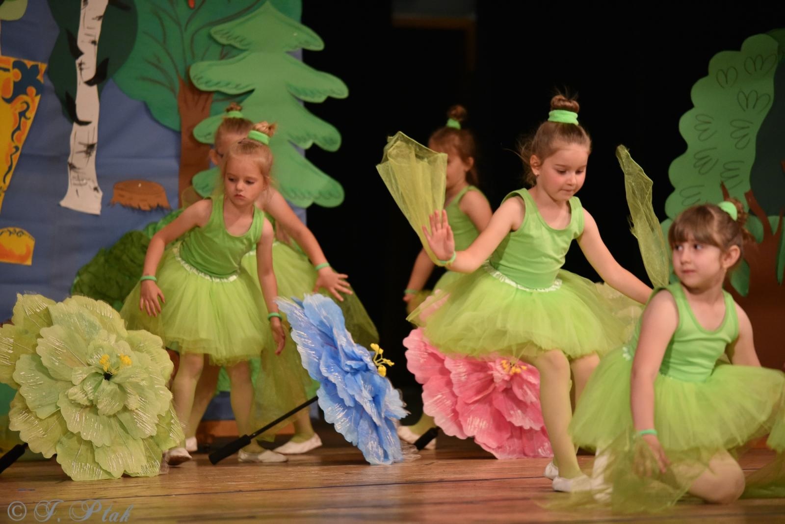 Zdjęcie w galerii na portalu naszraciborz.pl: Gala XIV Mini Festiwalu Przedszkolaków [FOTO i WIDEO] wiadomości z regionu