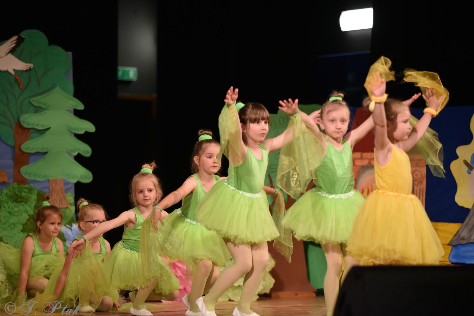 Zdjęcie w galerii na portalu naszraciborz.pl: Gala XIV Mini Festiwalu Przedszkolaków [FOTO i WIDEO] wiadomości z regionu