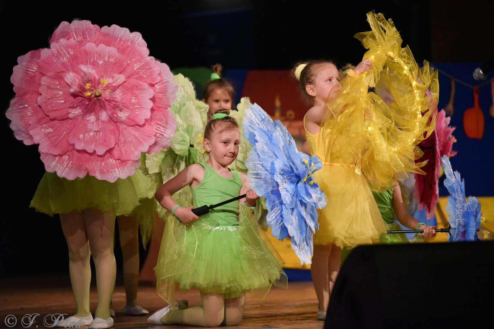 Zdjęcie w galerii na portalu naszraciborz.pl: Gala XIV Mini Festiwalu Przedszkolaków [FOTO i WIDEO] wiadomości z regionu