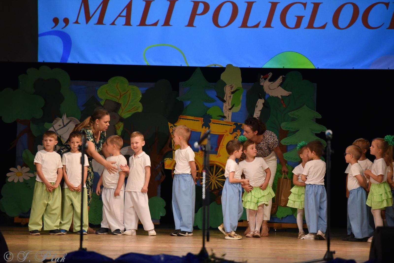 Zdjęcie w galerii na portalu naszraciborz.pl: Gala XIV Mini Festiwalu Przedszkolaków [FOTO i WIDEO] wiadomości z regionu