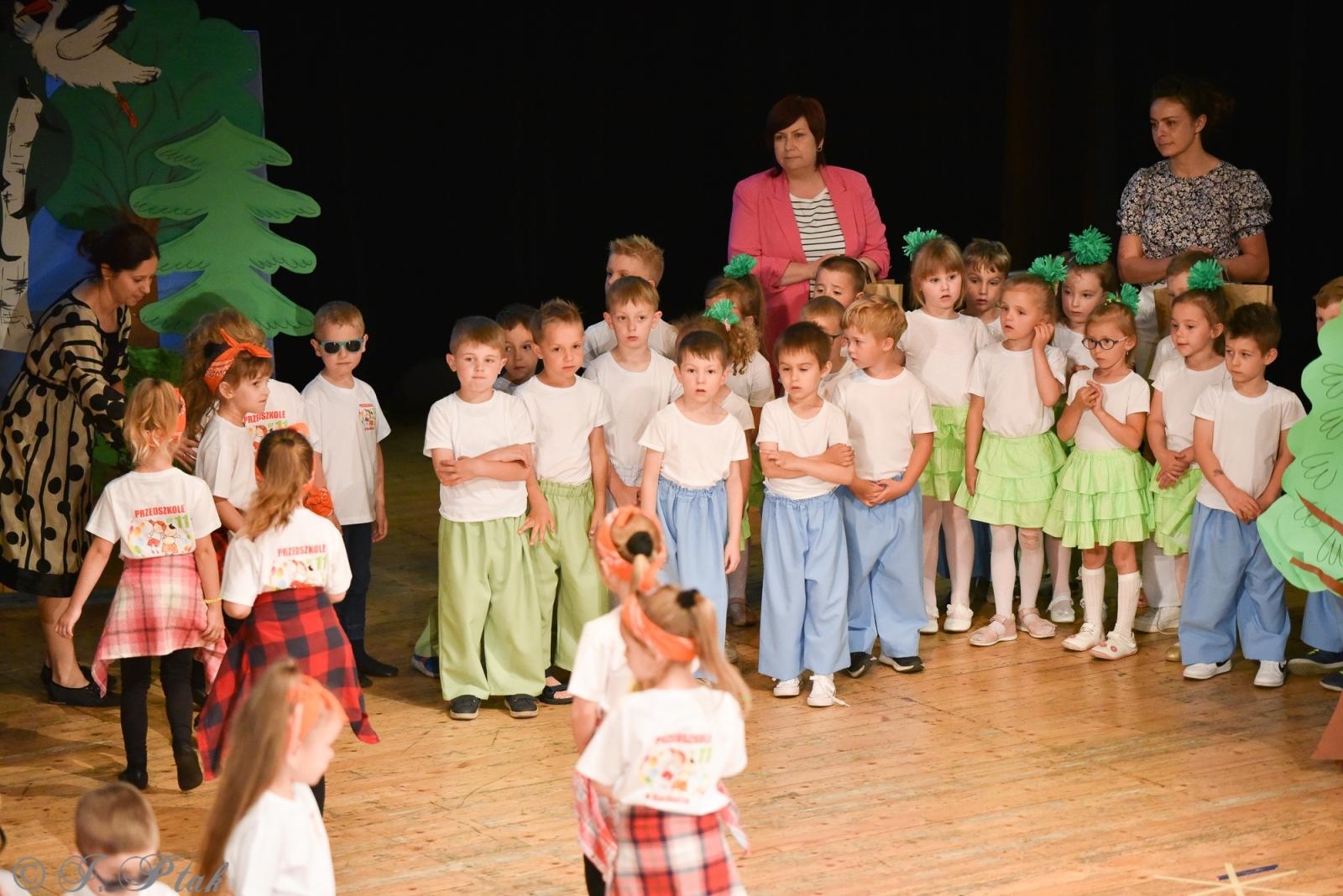 Zdjęcie w galerii na portalu naszraciborz.pl: Gala XIV Mini Festiwalu Przedszkolaków [FOTO i WIDEO] wiadomości z regionu